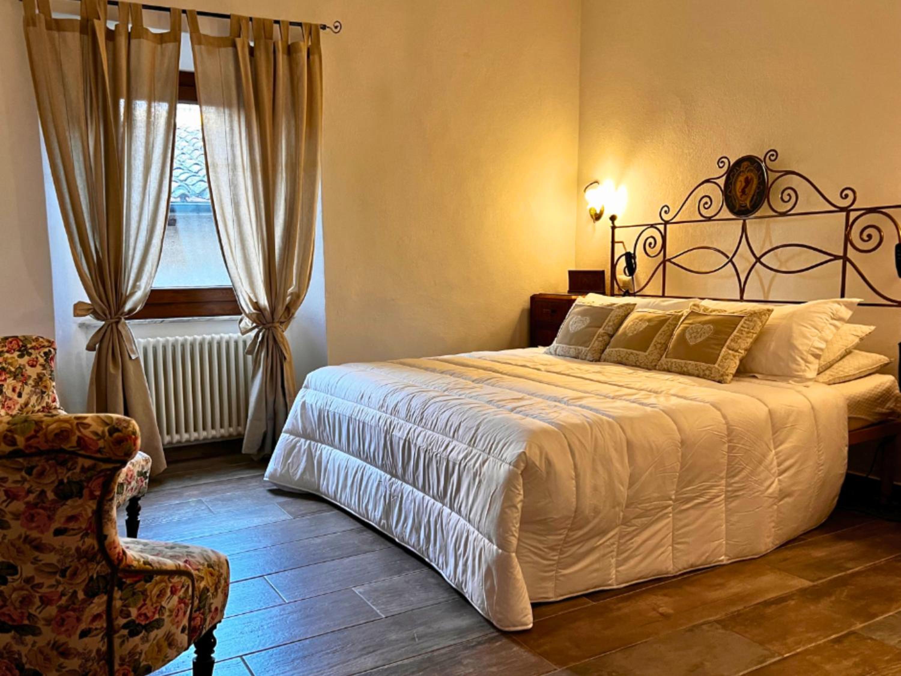 Double Room With Private Bathroom photo 1