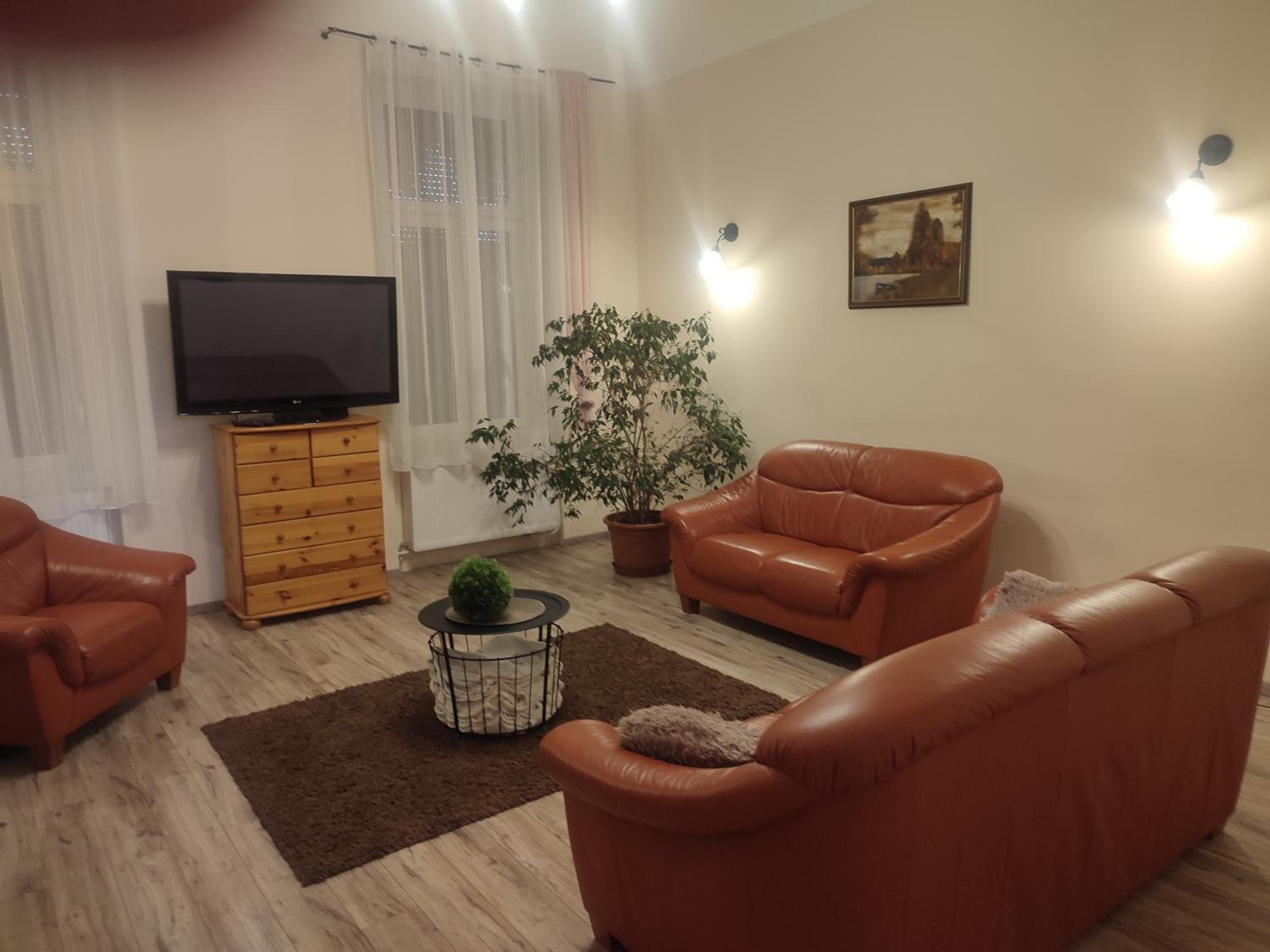 Apartment - Photo 1