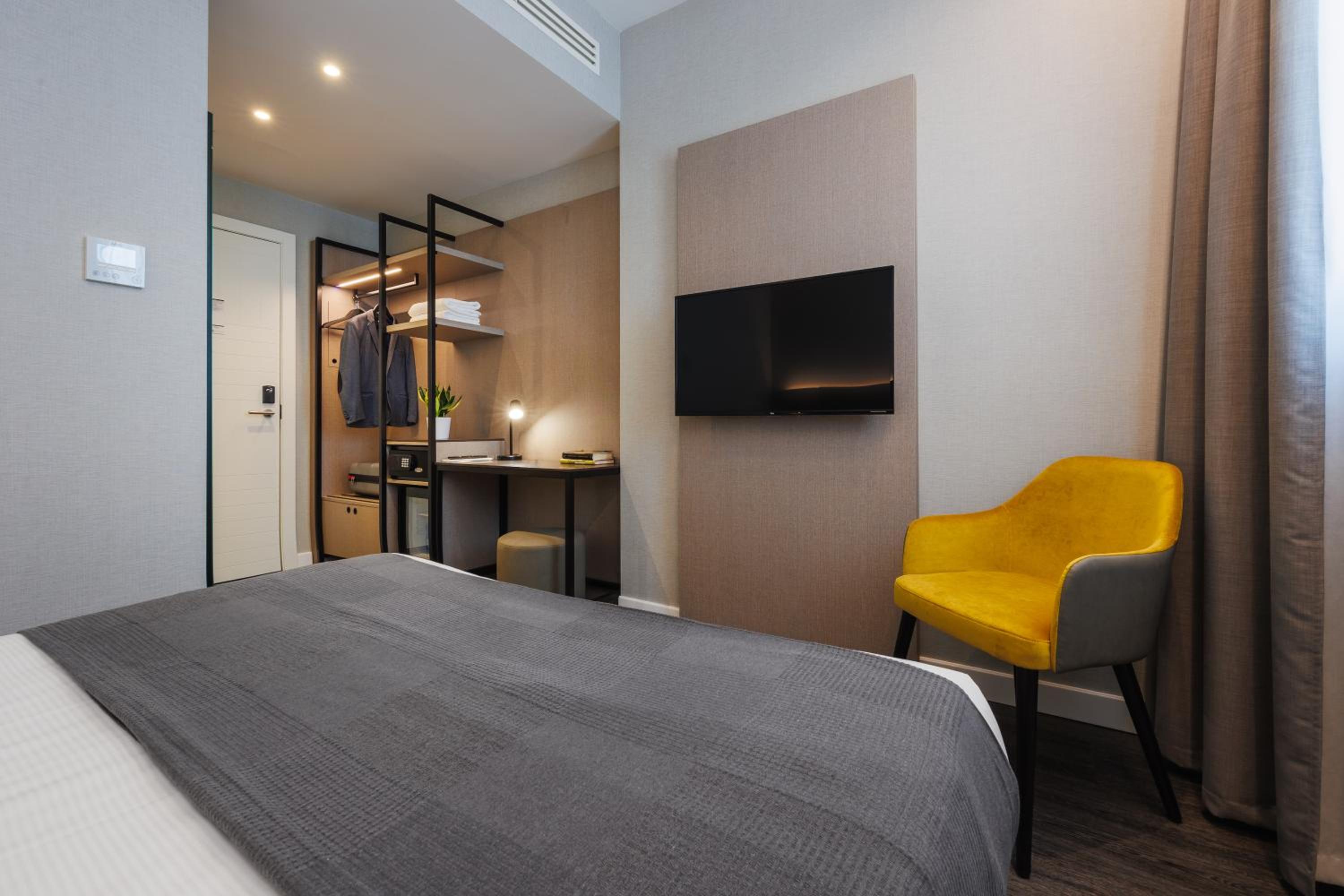 Standard Single Room