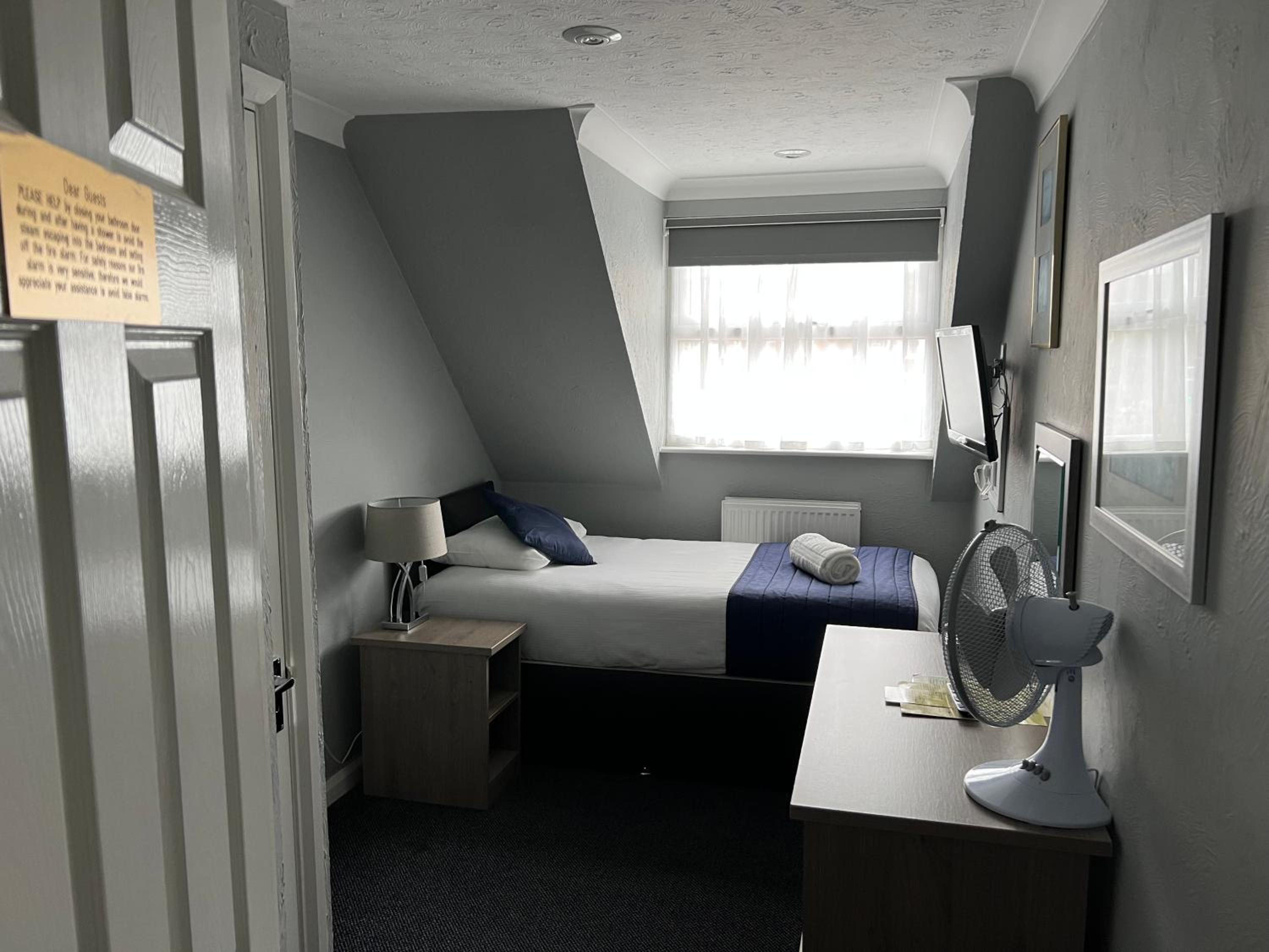 Single Room photo 1