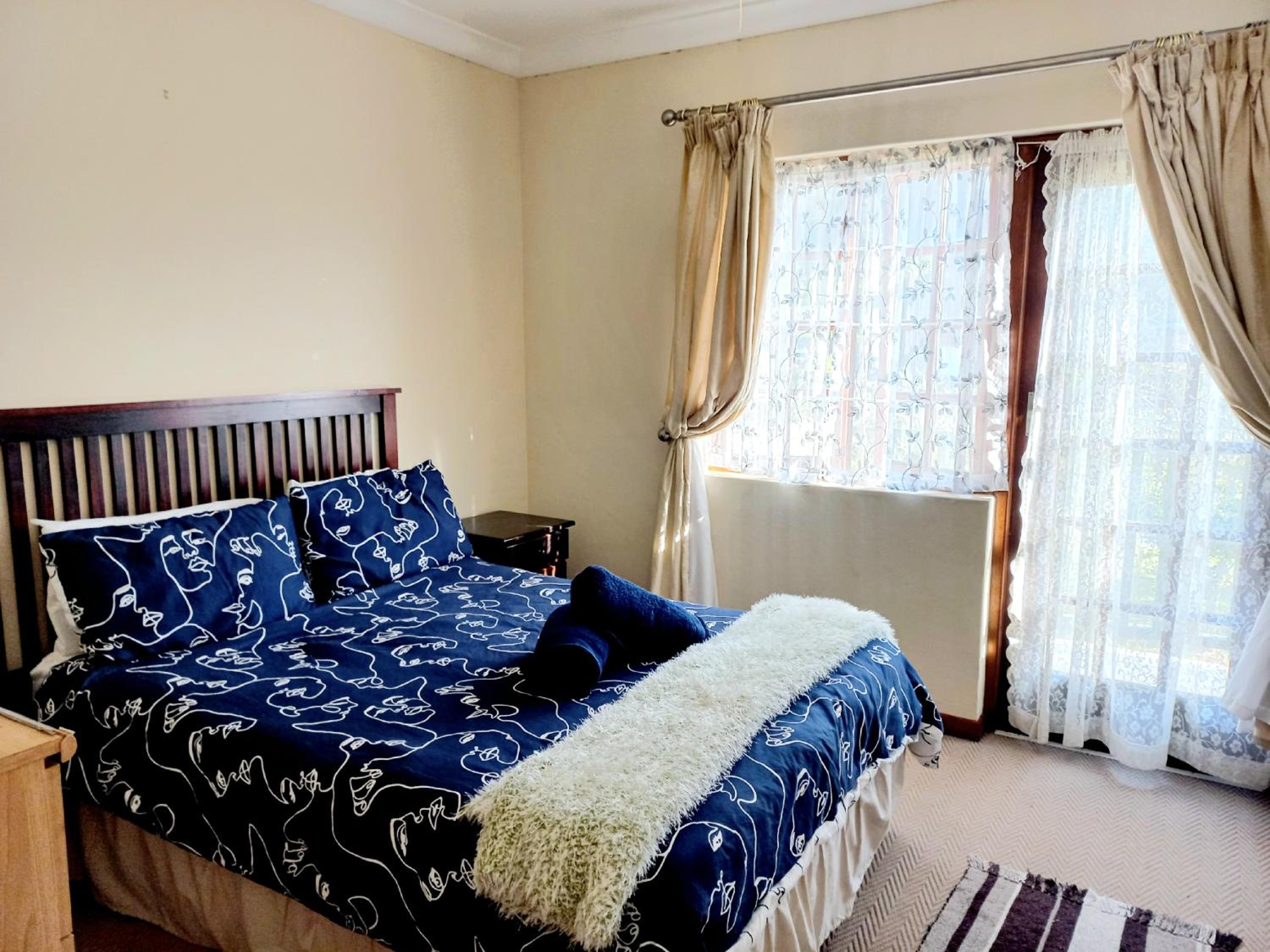 Two-Bedroom Family Apartment photo 3