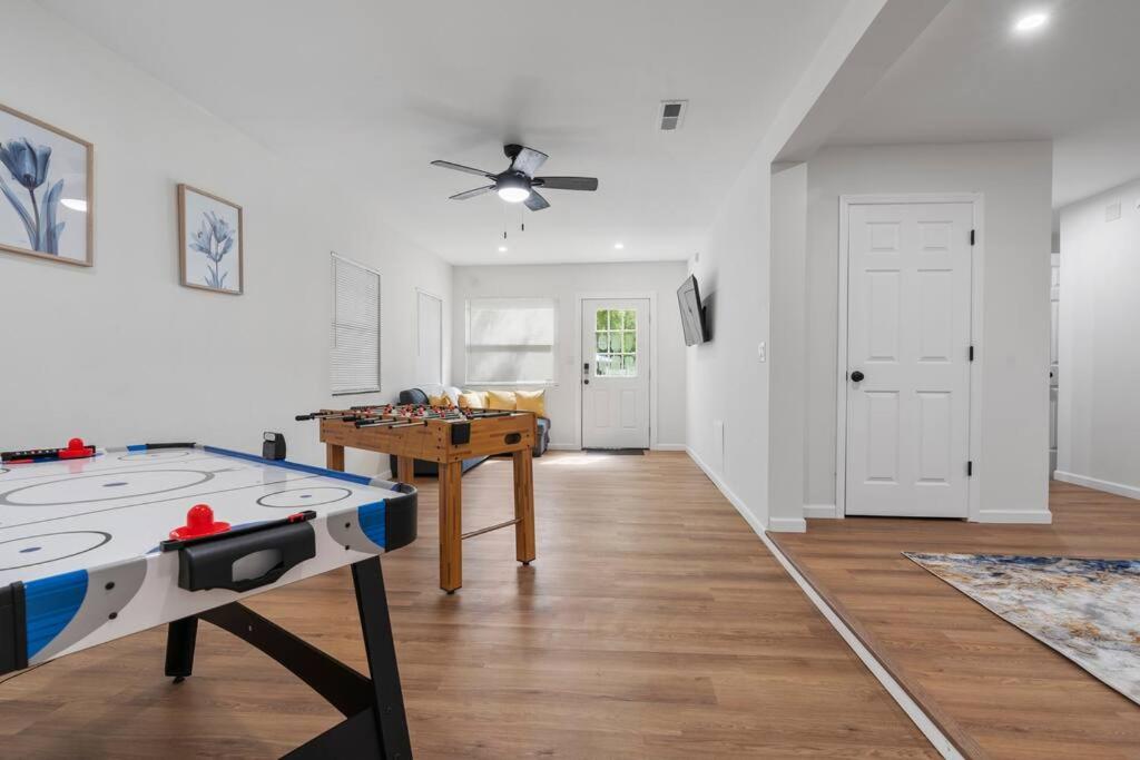 Two-Bedroom House photo 2