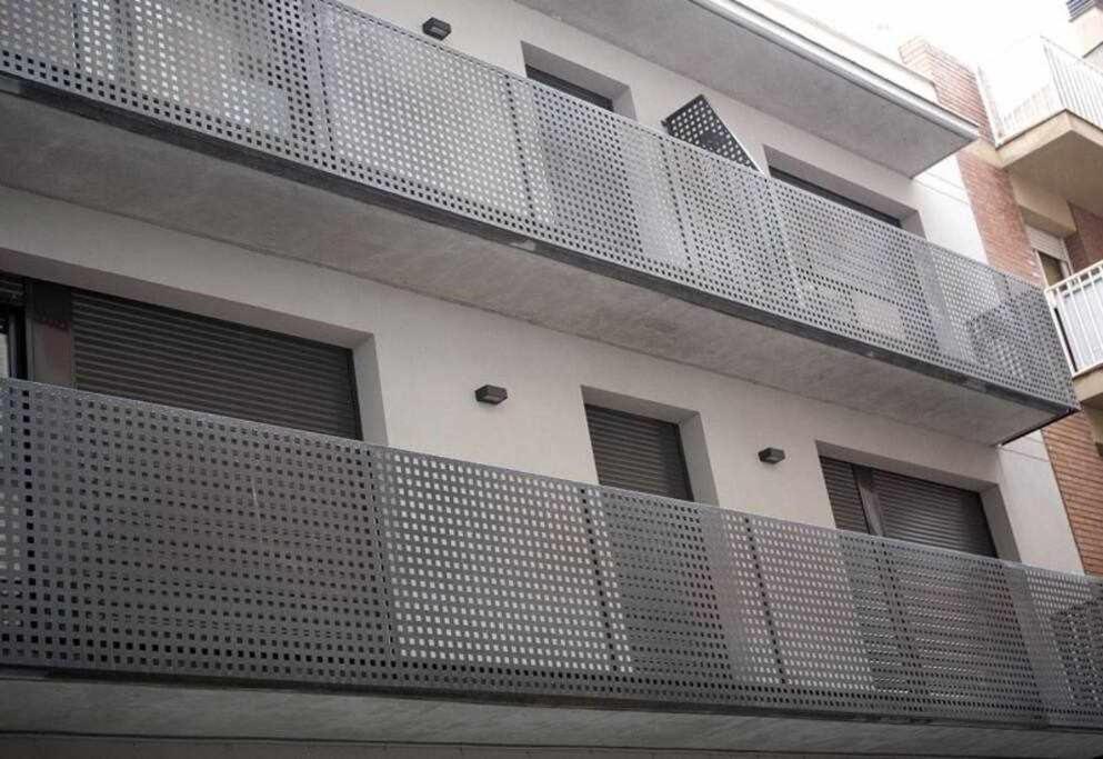 Apartment with Balcony photo 3