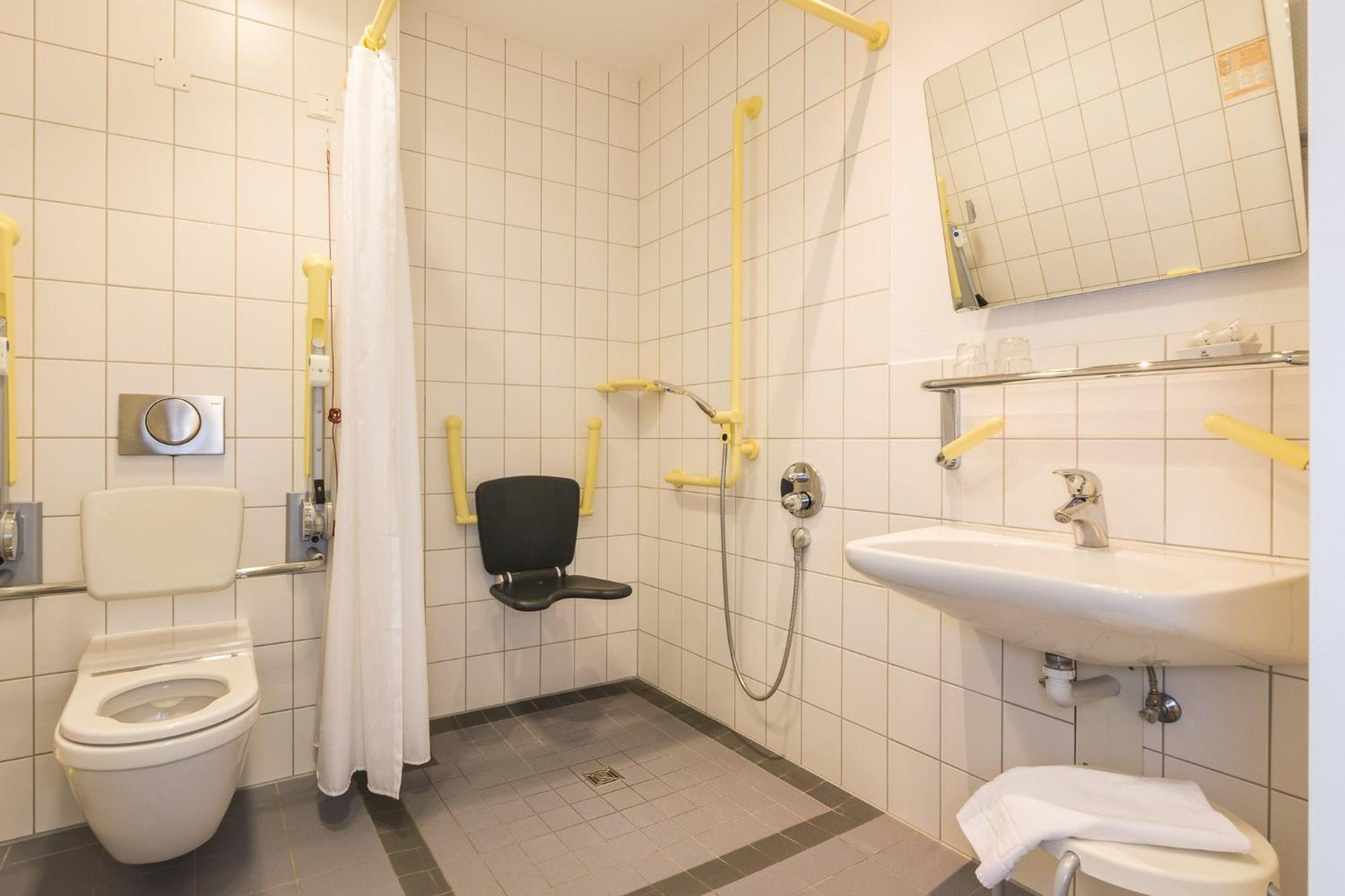 Double Room for Guests with Disabilities photo 2
