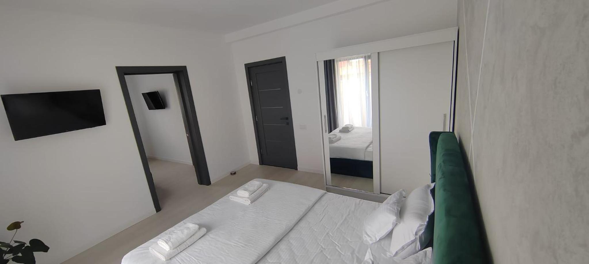Apartment - Ground Floor photo 3