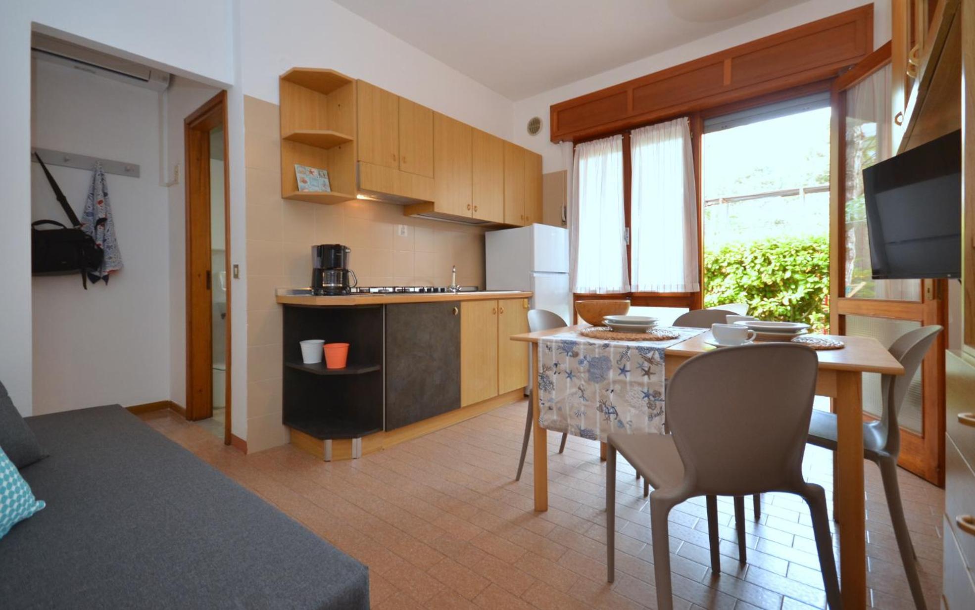 Apartment - Ground Floor photo 3