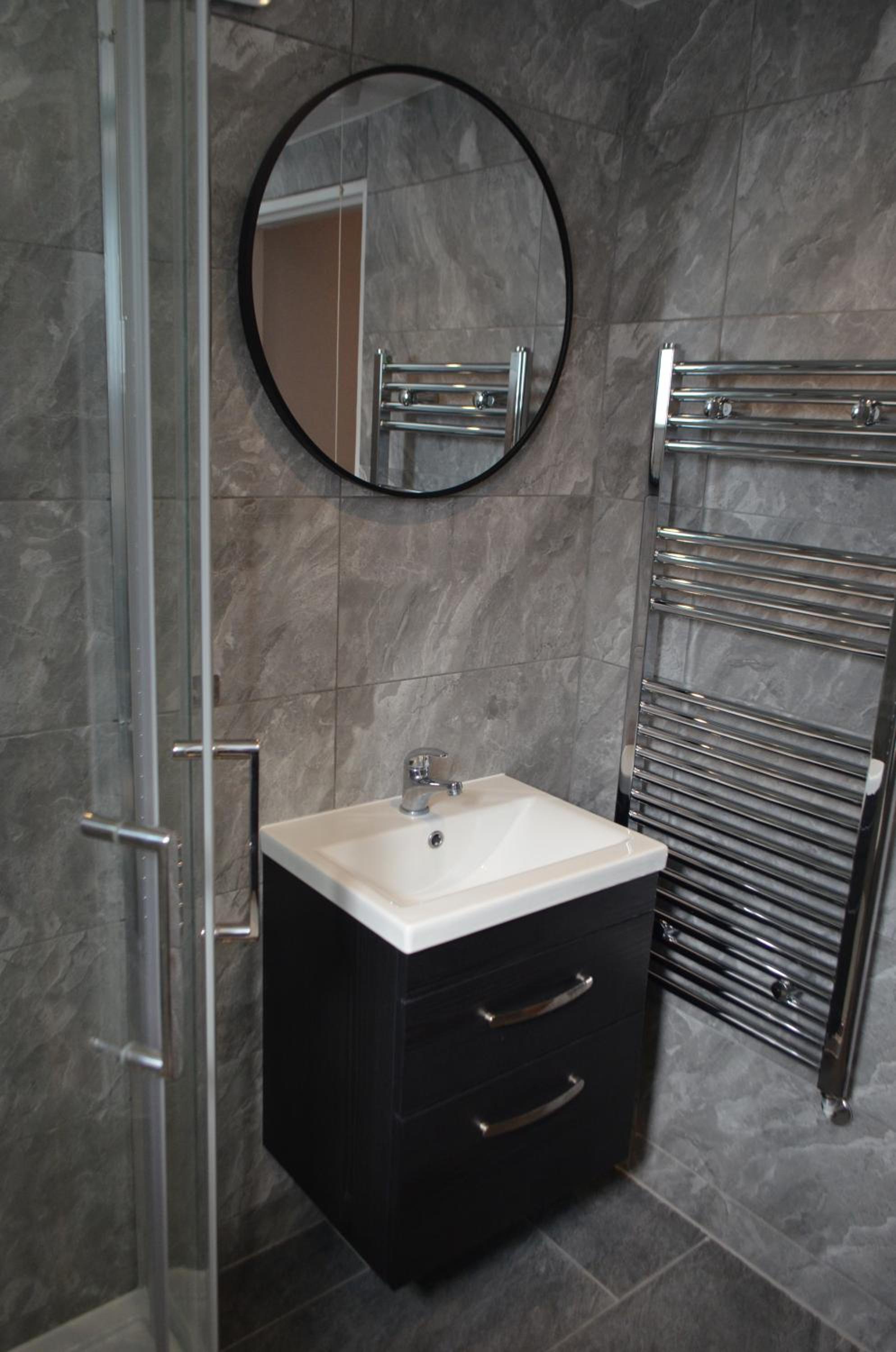 Budget Double Room (External Private Bathroom)  - Photo 5