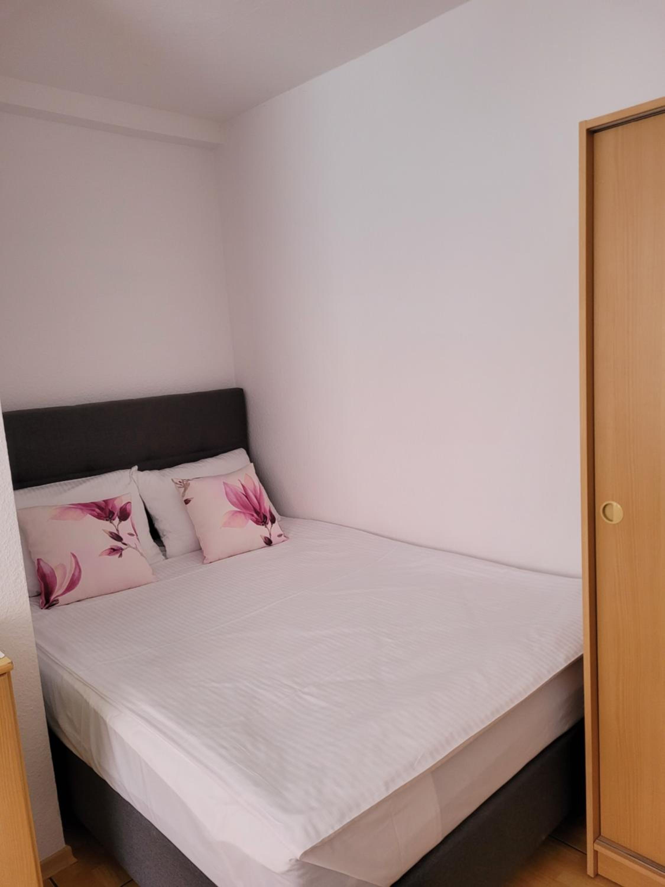 Triple Room with Bathroom photo 3