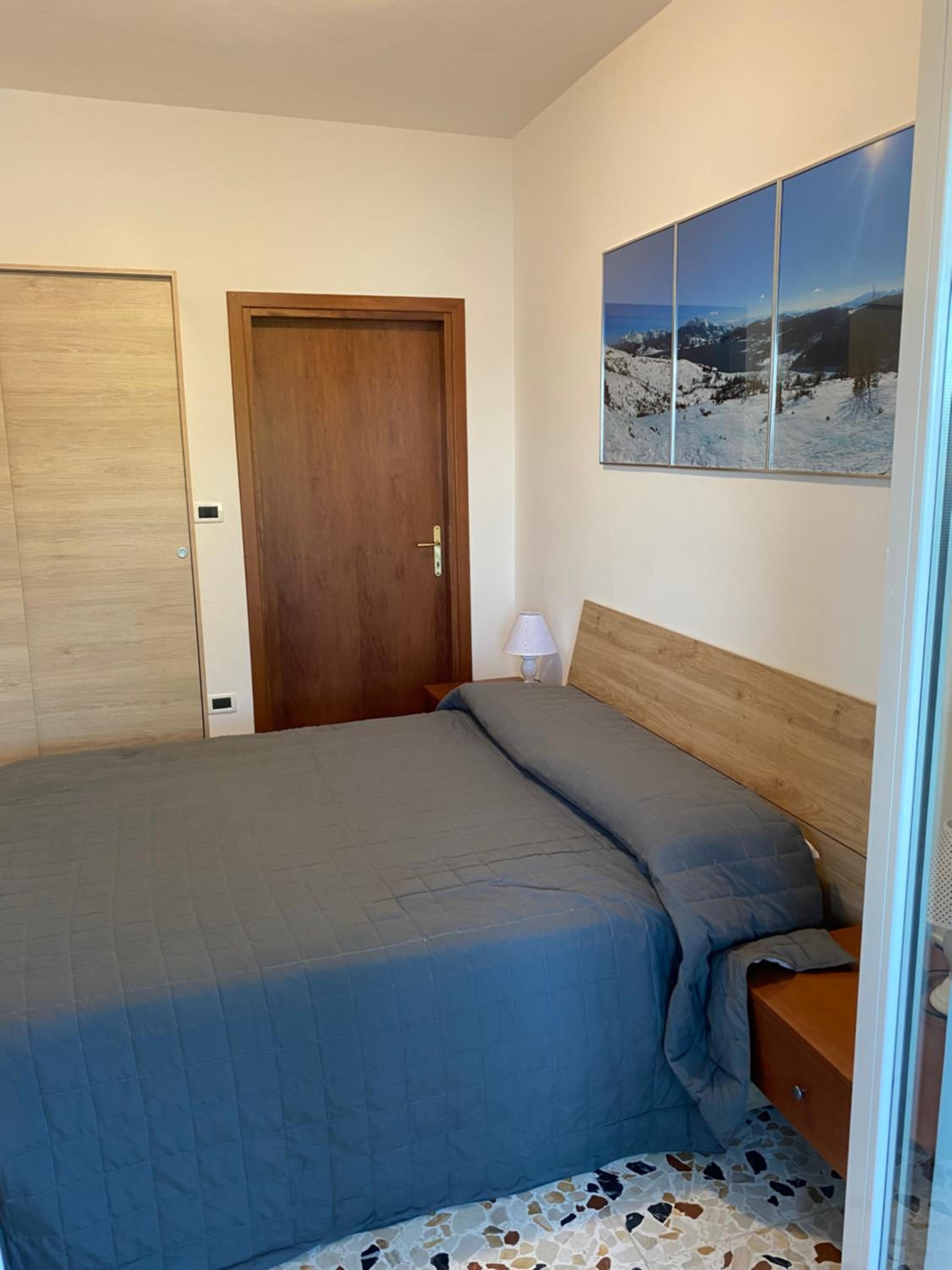 Two-Bedroom House photo 3