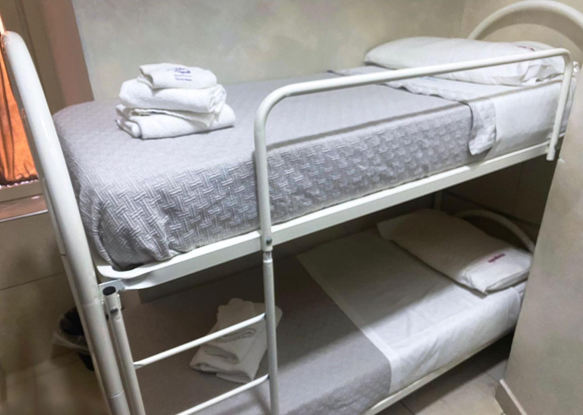 Small Twin Room
