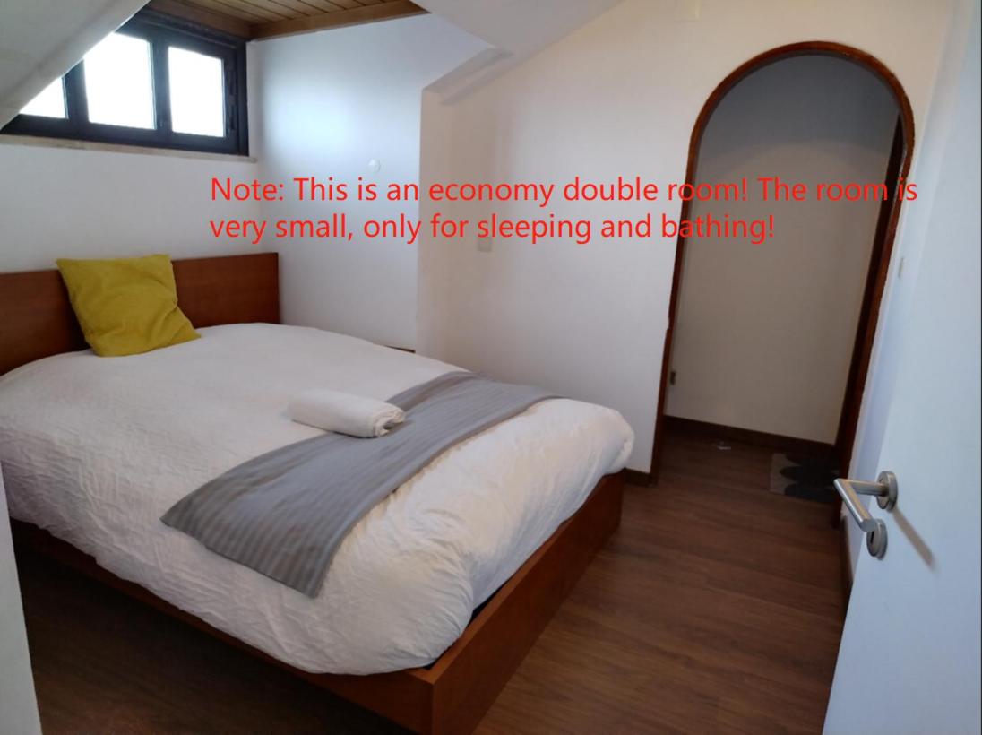 Budget Double Room photo 2