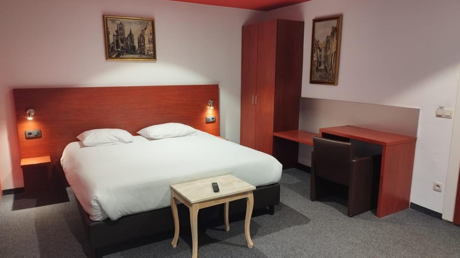 Superior Twin Room photo 2