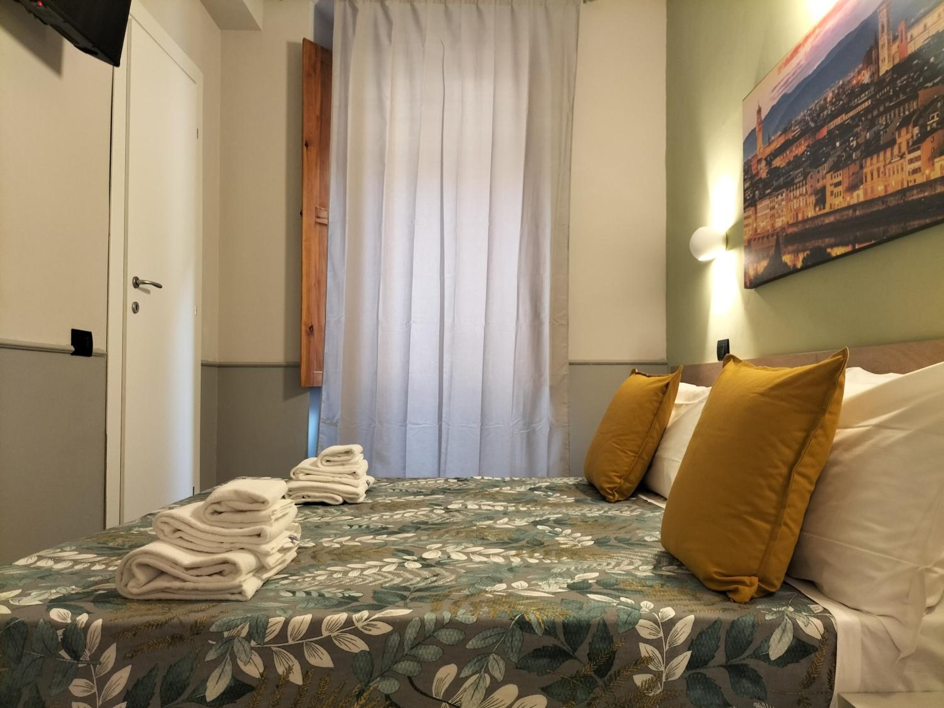 Economy Double or Twin Room photo 3