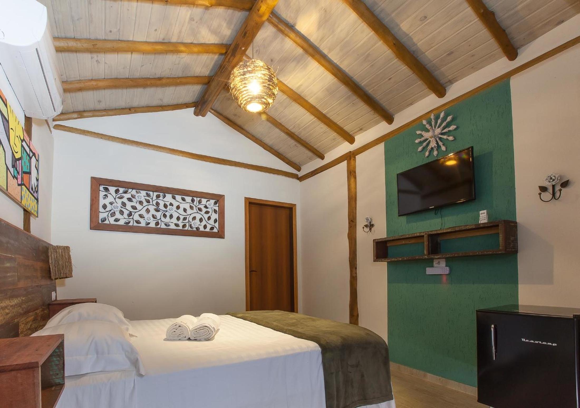 Suite with Pool View photo 1