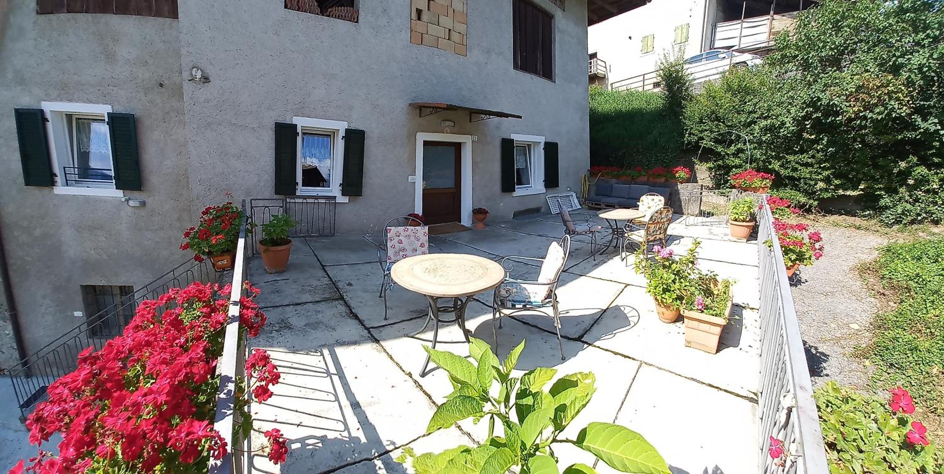 Apartment with Terrace photo 3