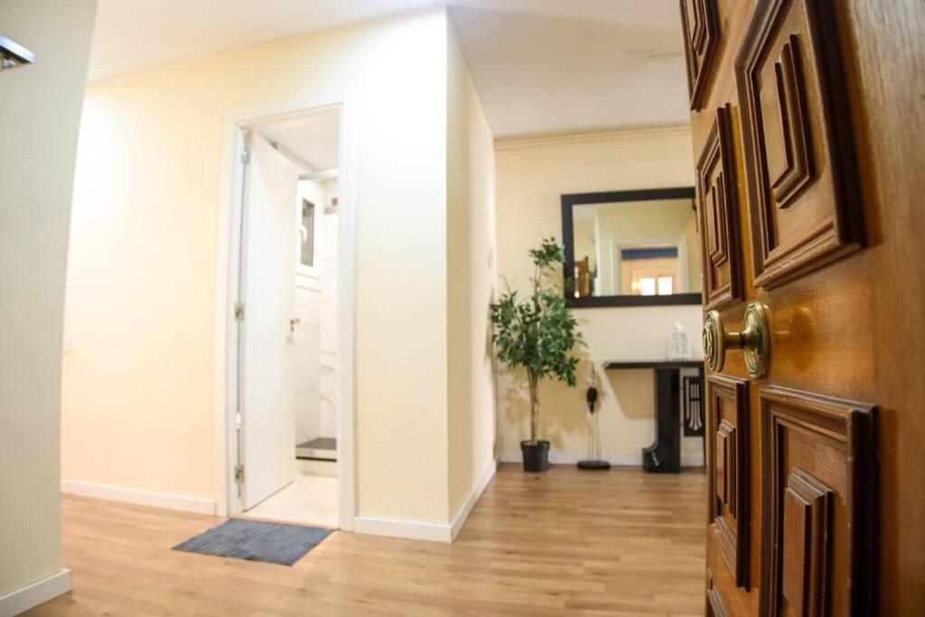 Apartment photo 2