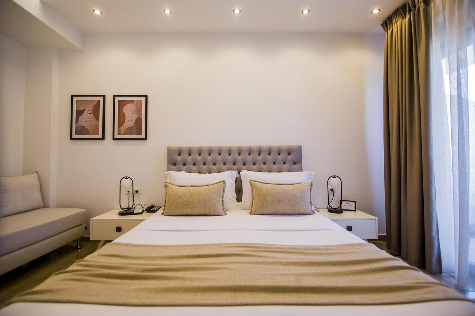 Superior Triple Room with Sea View photo 3