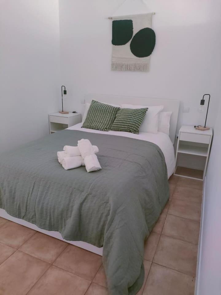 One-Bedroom Apartment photo 3