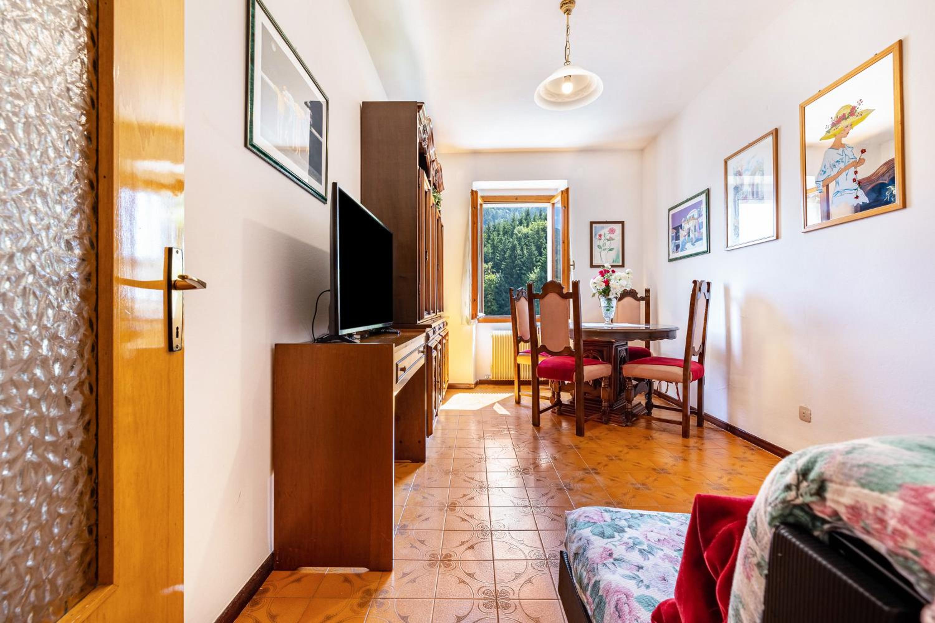 Two-Bedroom Deluxe Apartment with Garden View photo 1