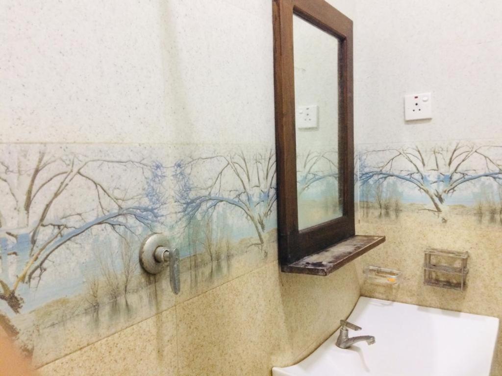 Triple Room with Bathroom photo 2