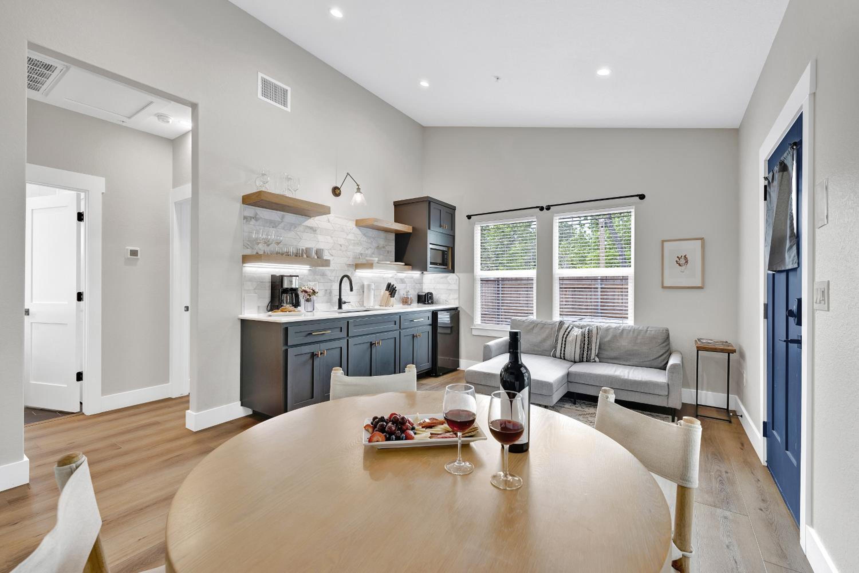 Vacation Home - Photo 3
