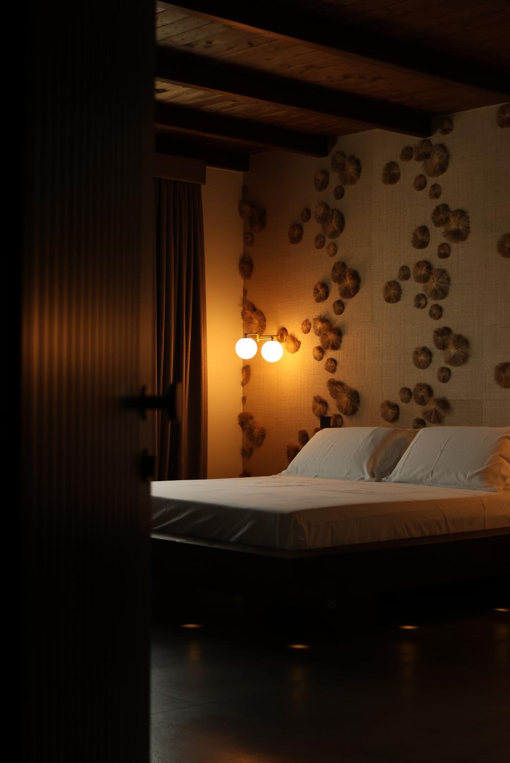 Superior King Suite photo 3