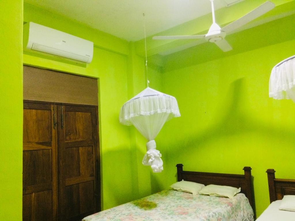 Family Room with Balcony photo 2