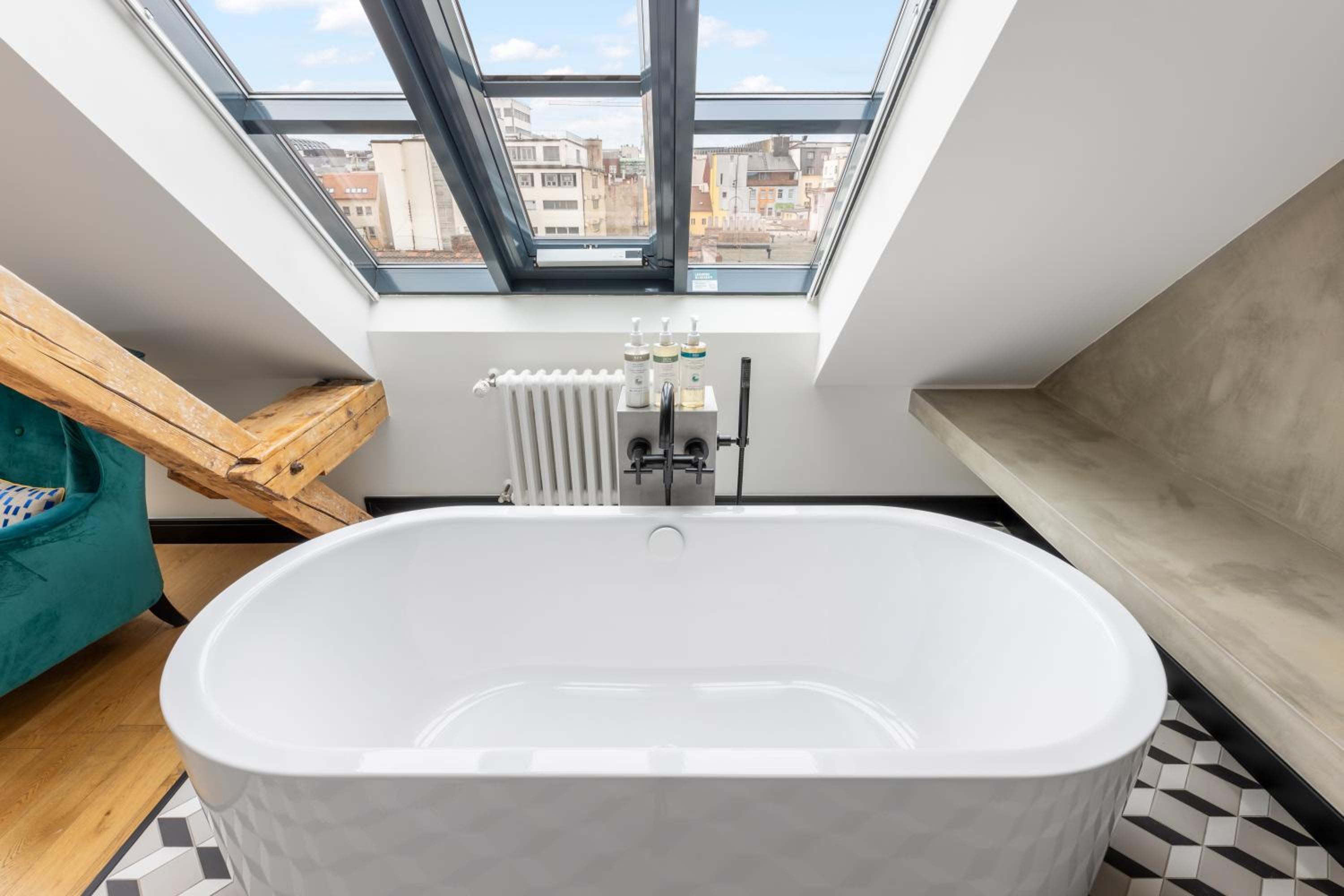2 Bedroom Apartment with Terrace - Duplex thumbnail 5