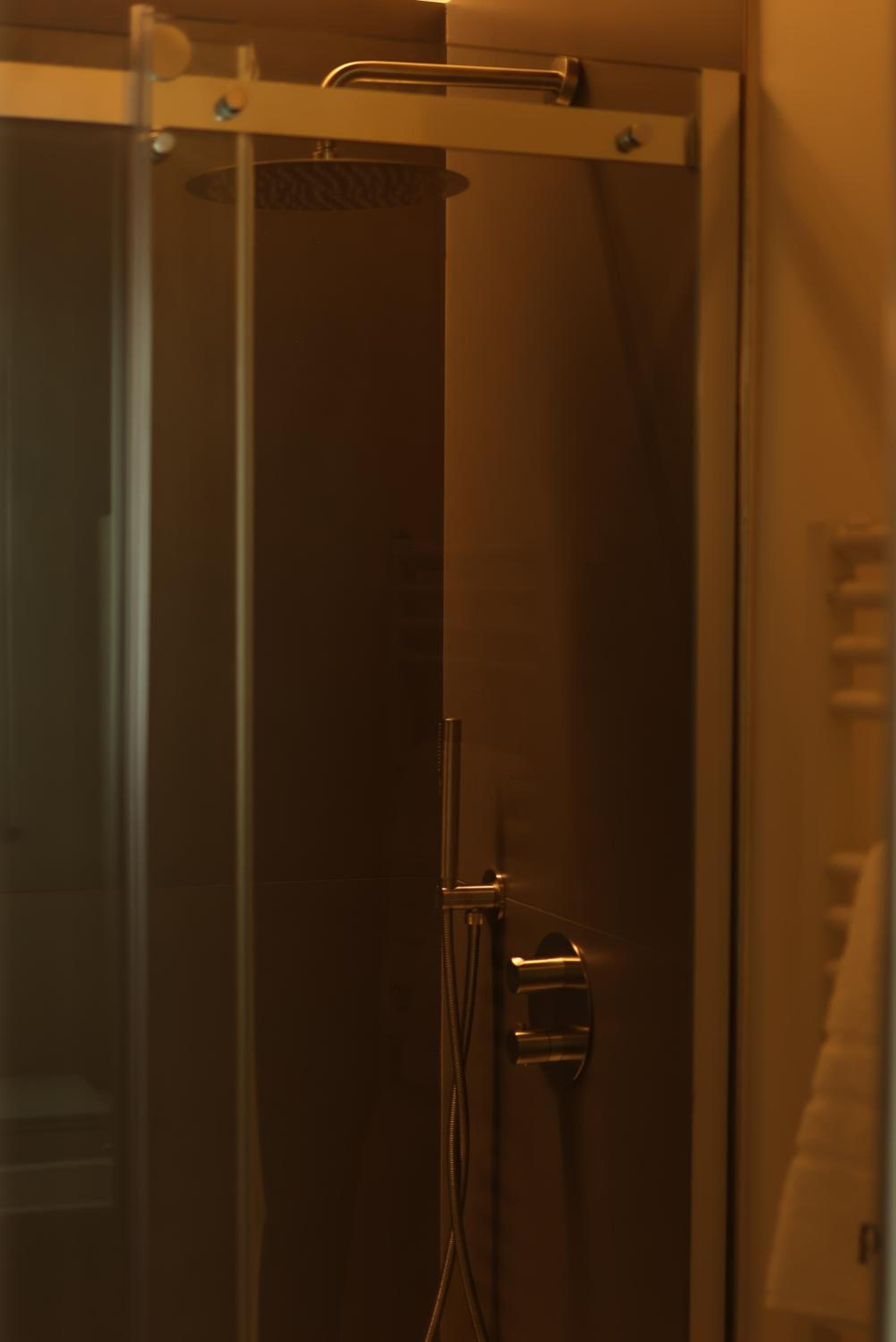 Deluxe Family Suite photo 2