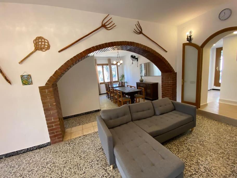 Three-Bedroom Villa photo 3