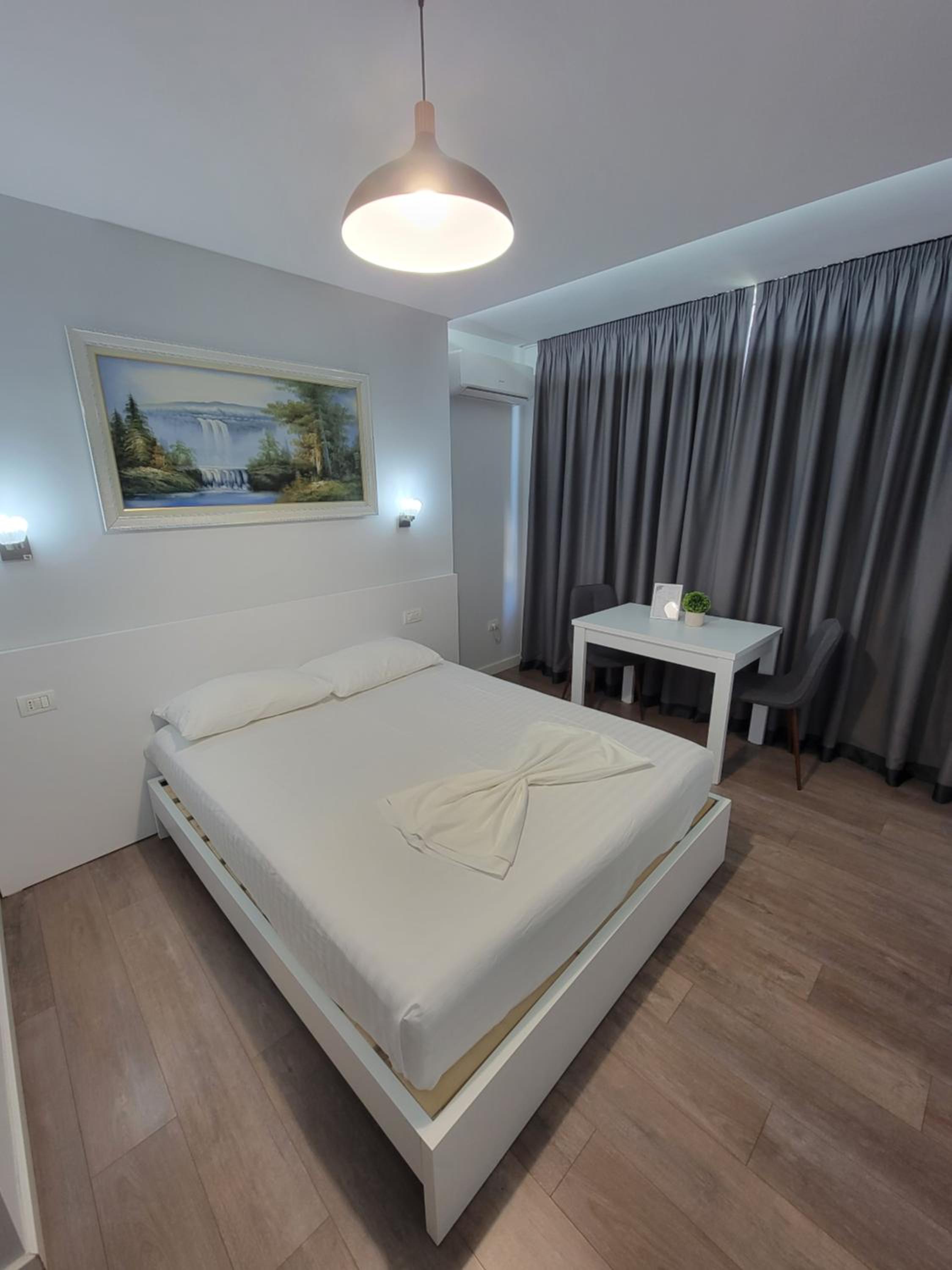 Double or Twin Room with Bathroom