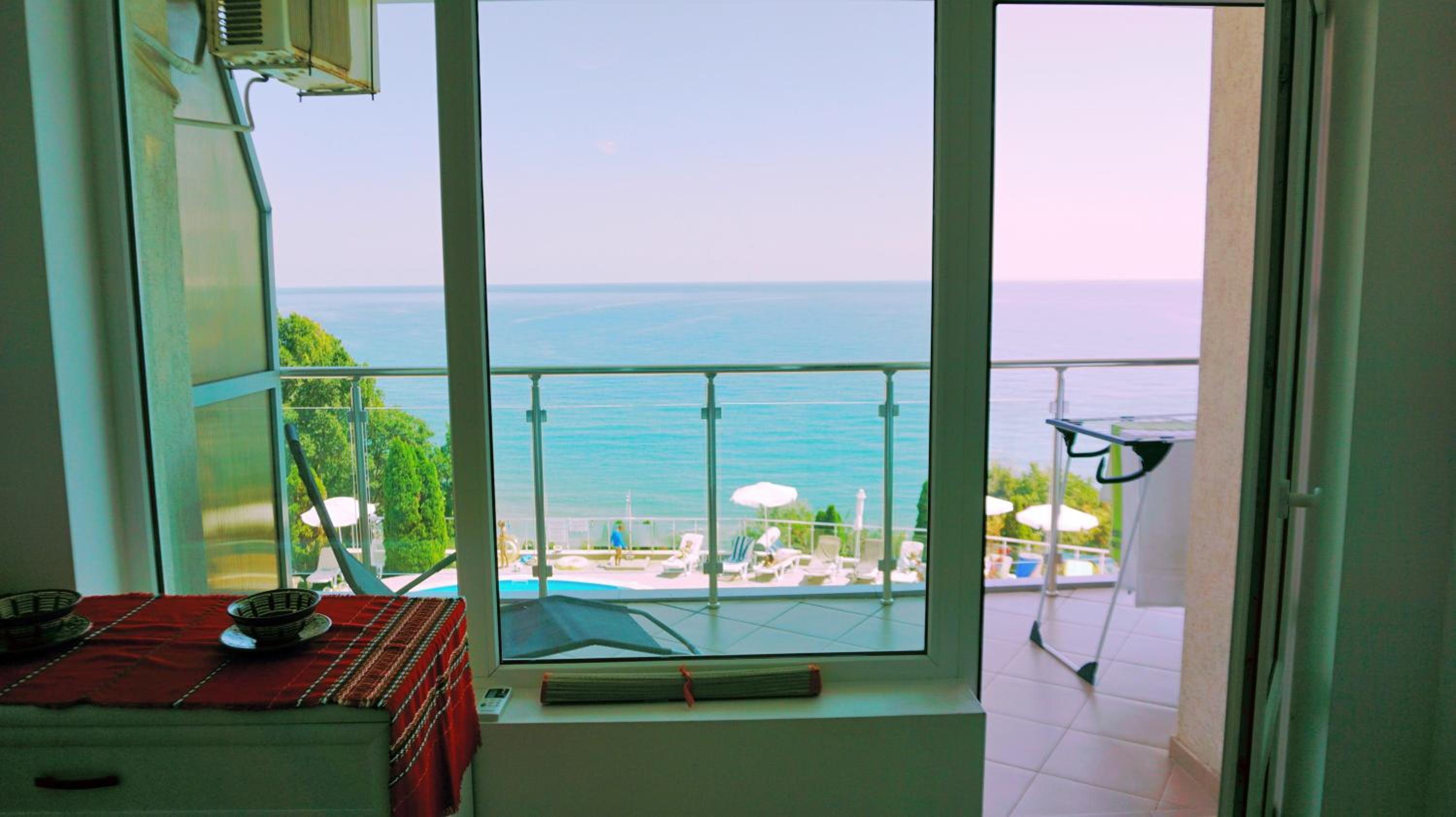Apartment with Sea View photo 3