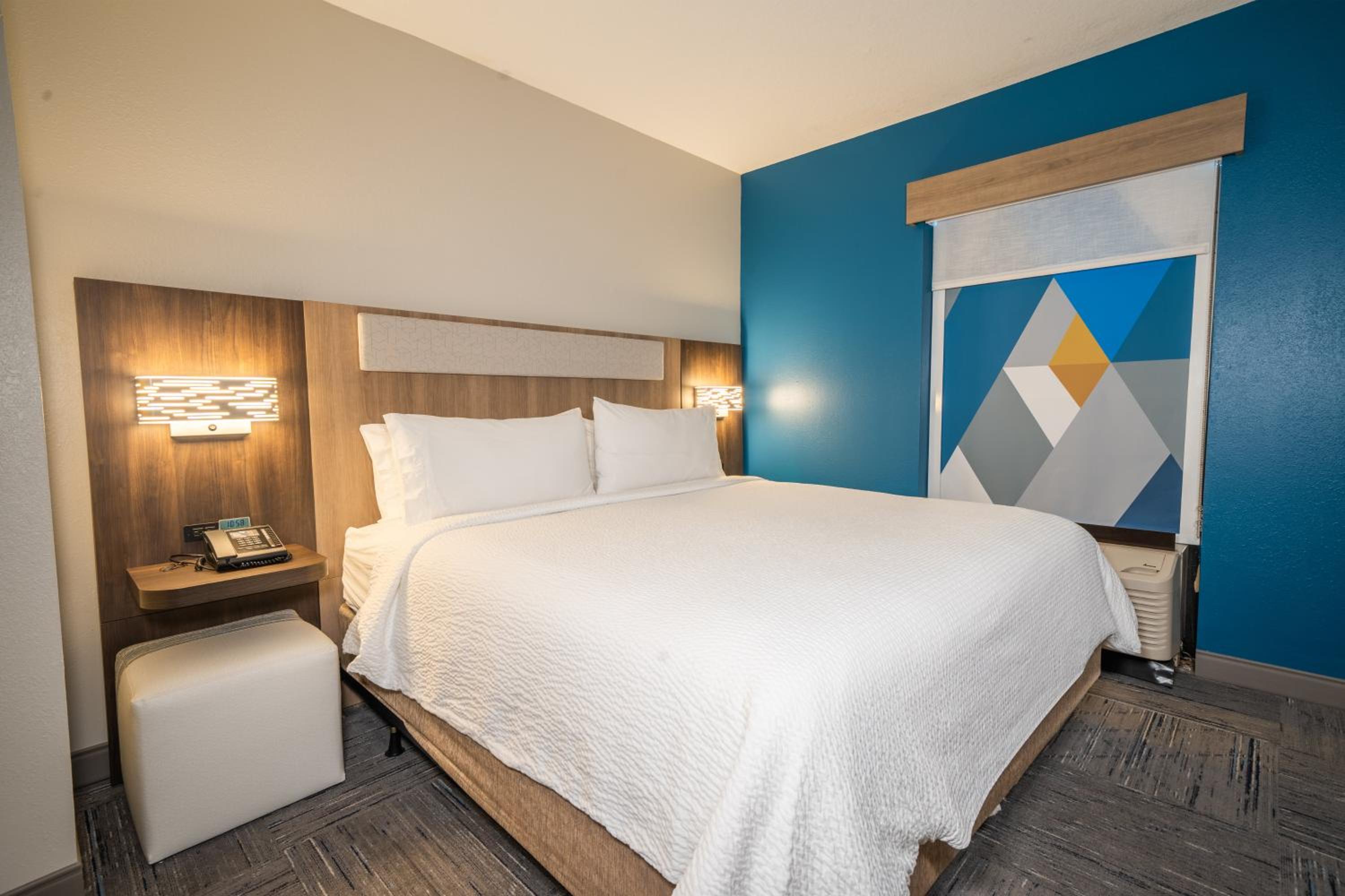 Suite with Two Beds - Non-Smoking - Photo 3