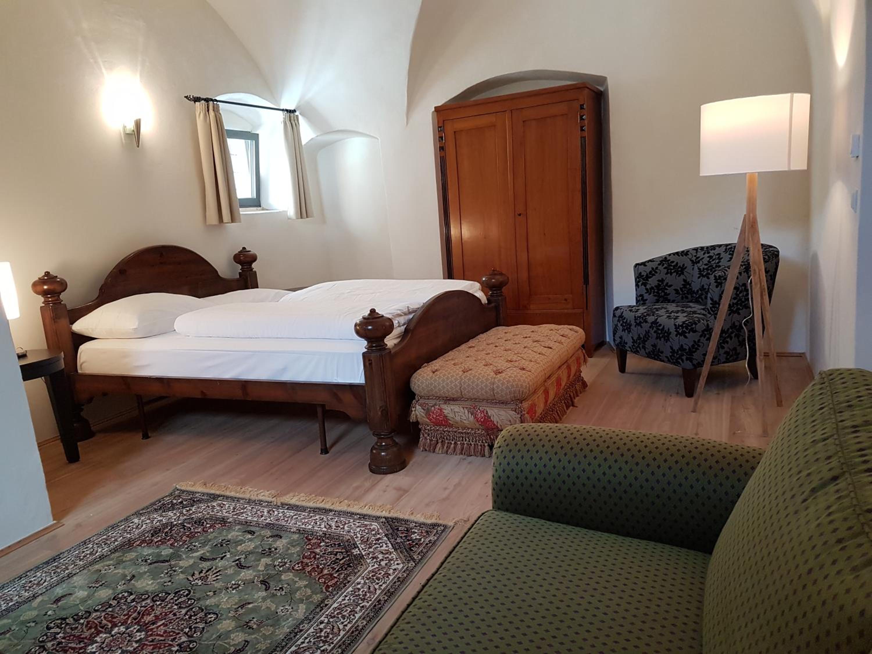 Studio Apartment - Photo 7