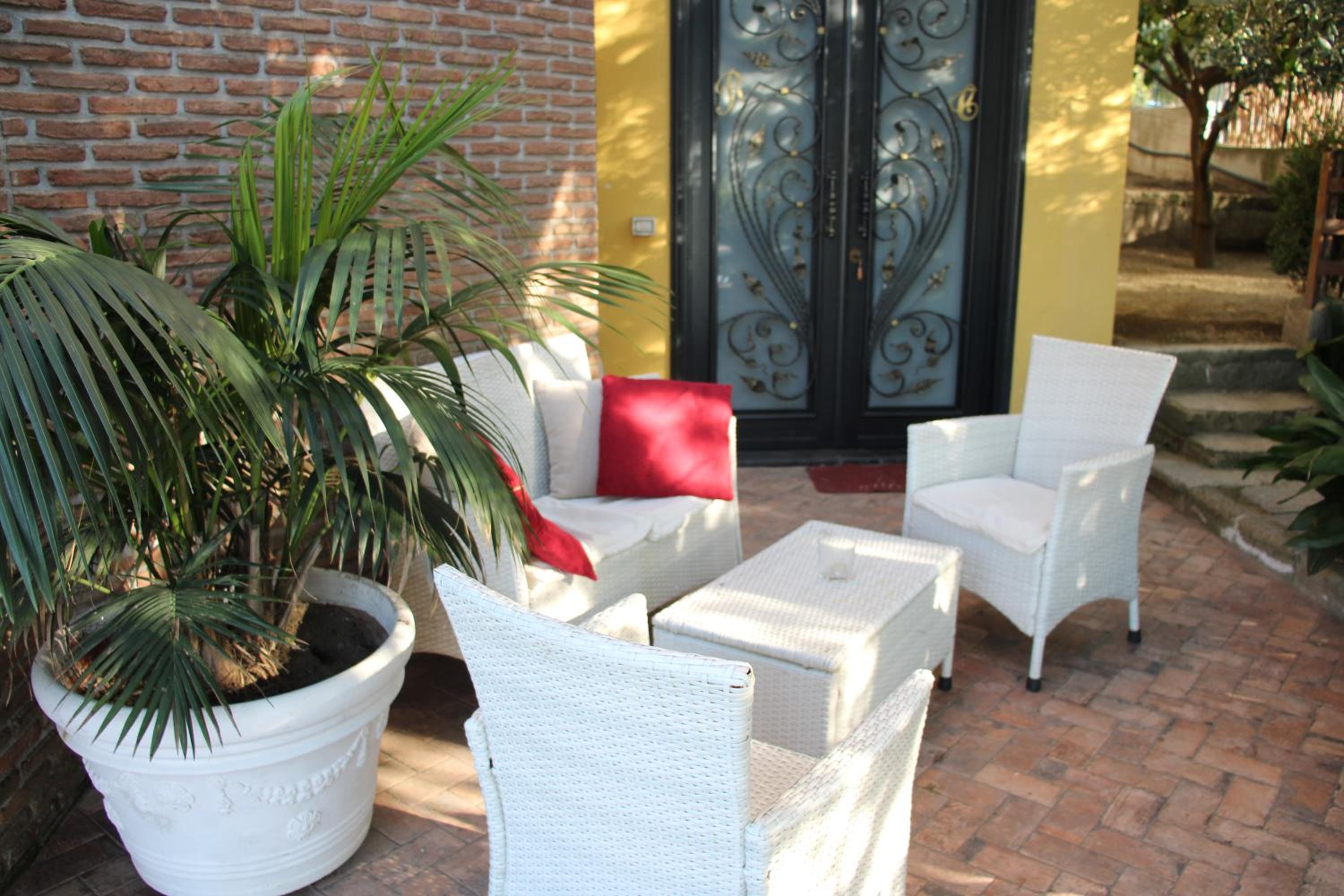 Suite with Garden and Pool  photo 3