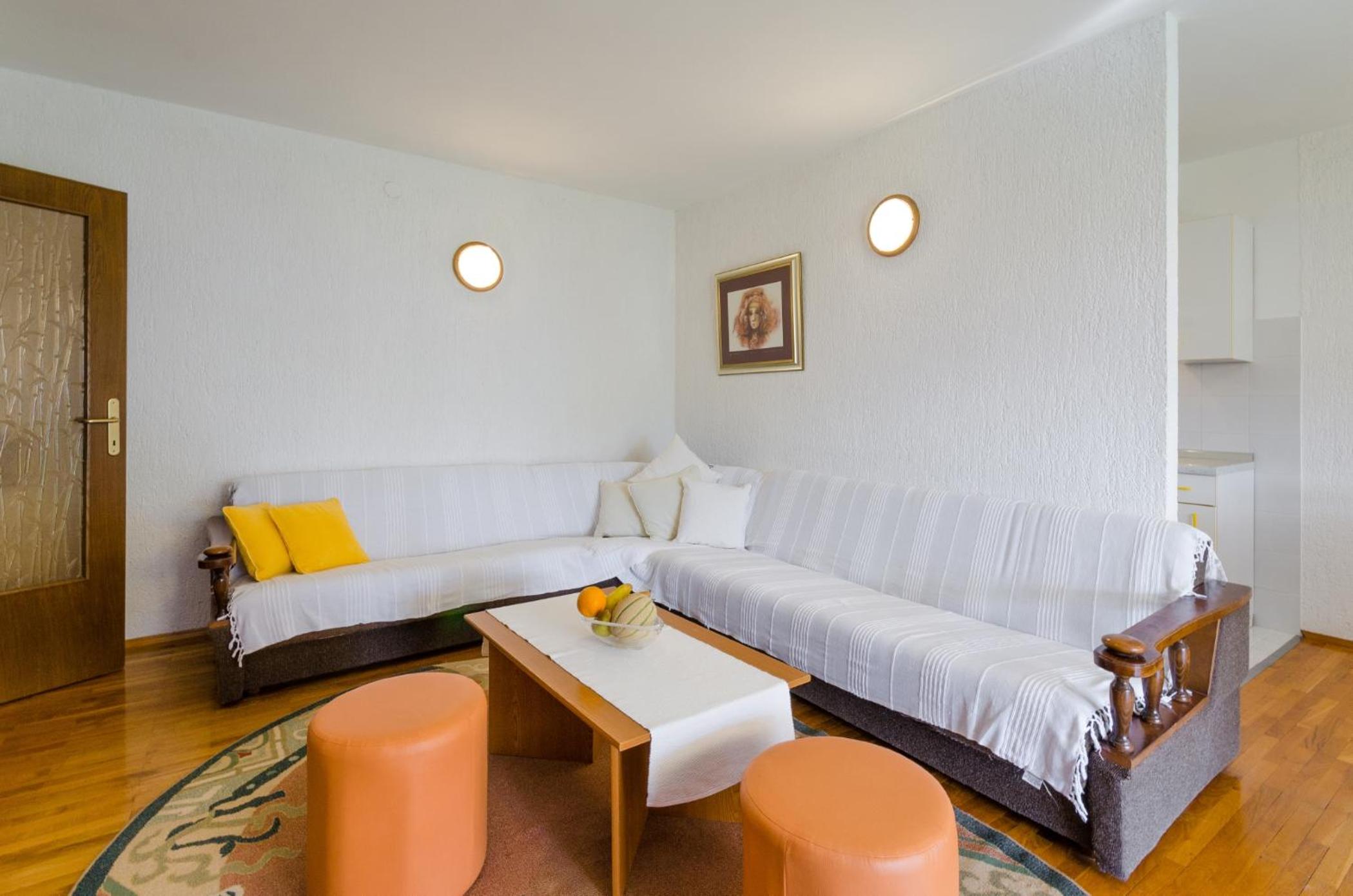 Apartment with Sea View
