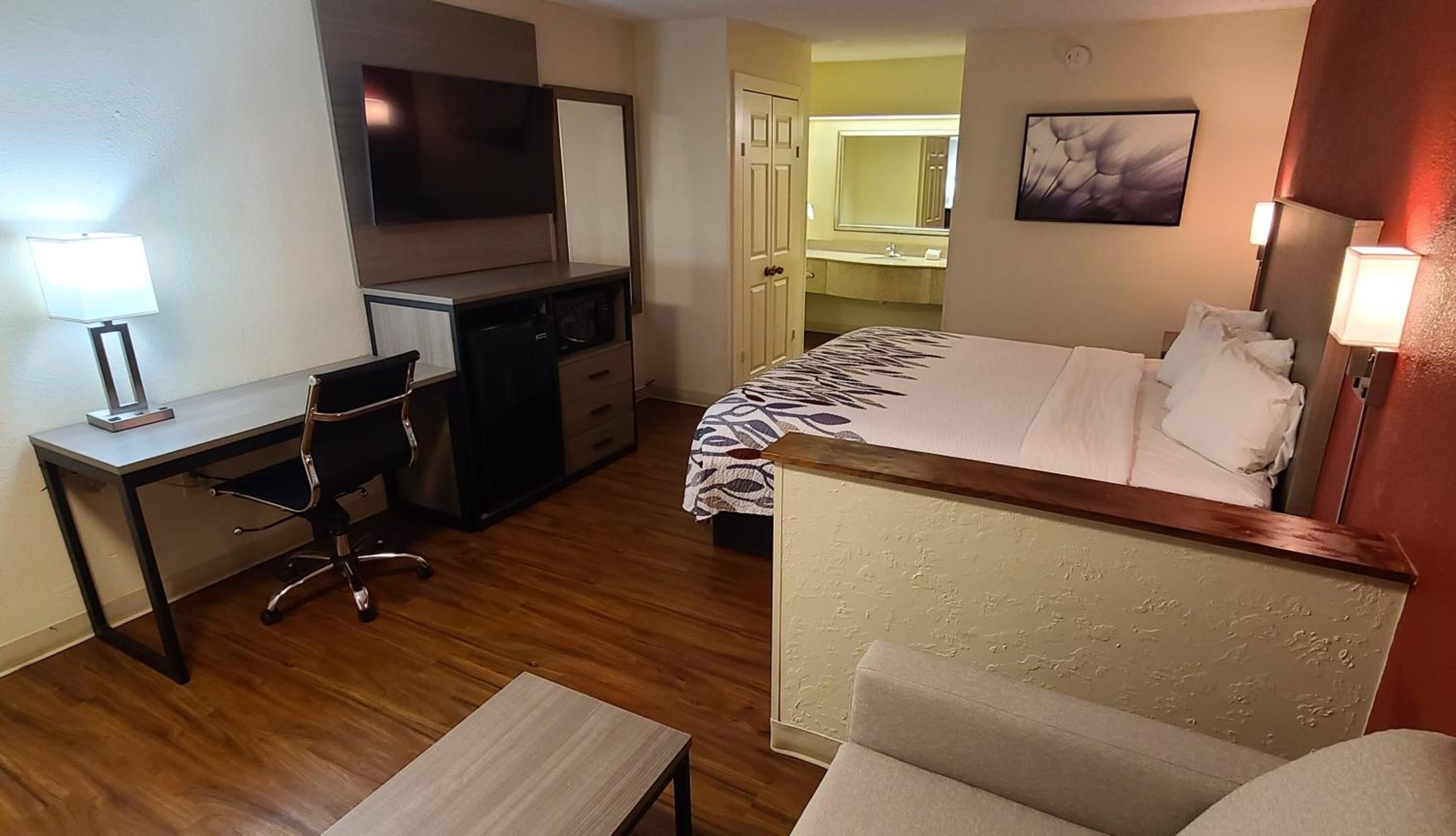 Superior King Room Non-Smoking - Photo 5