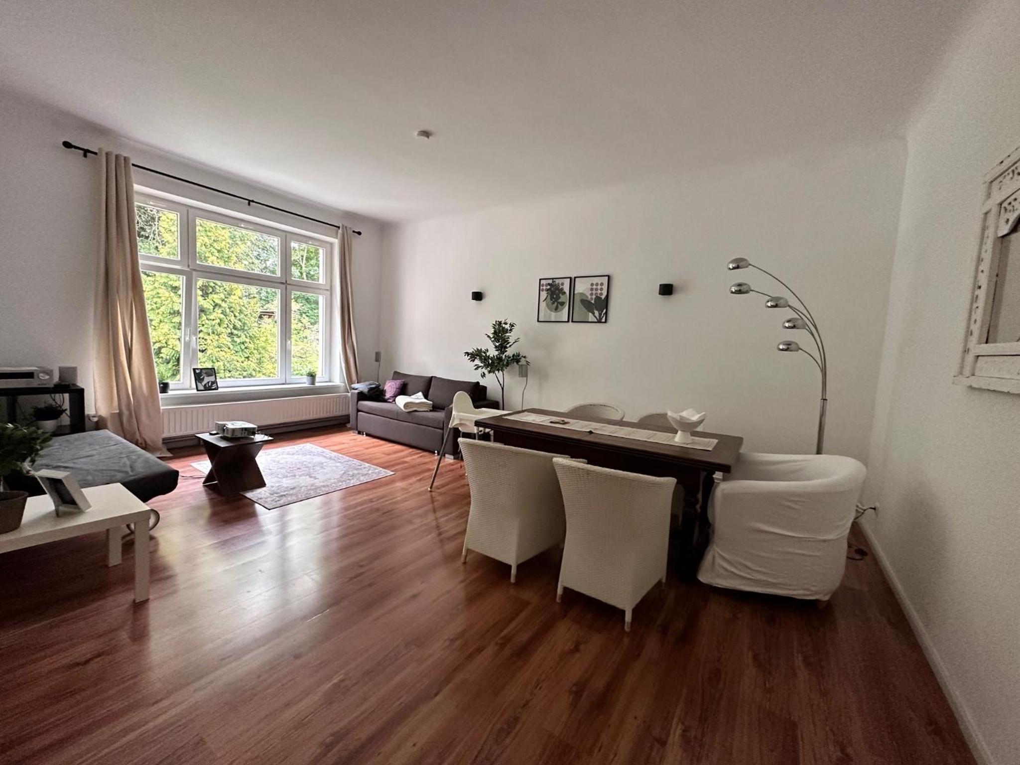 Apartment photo 1