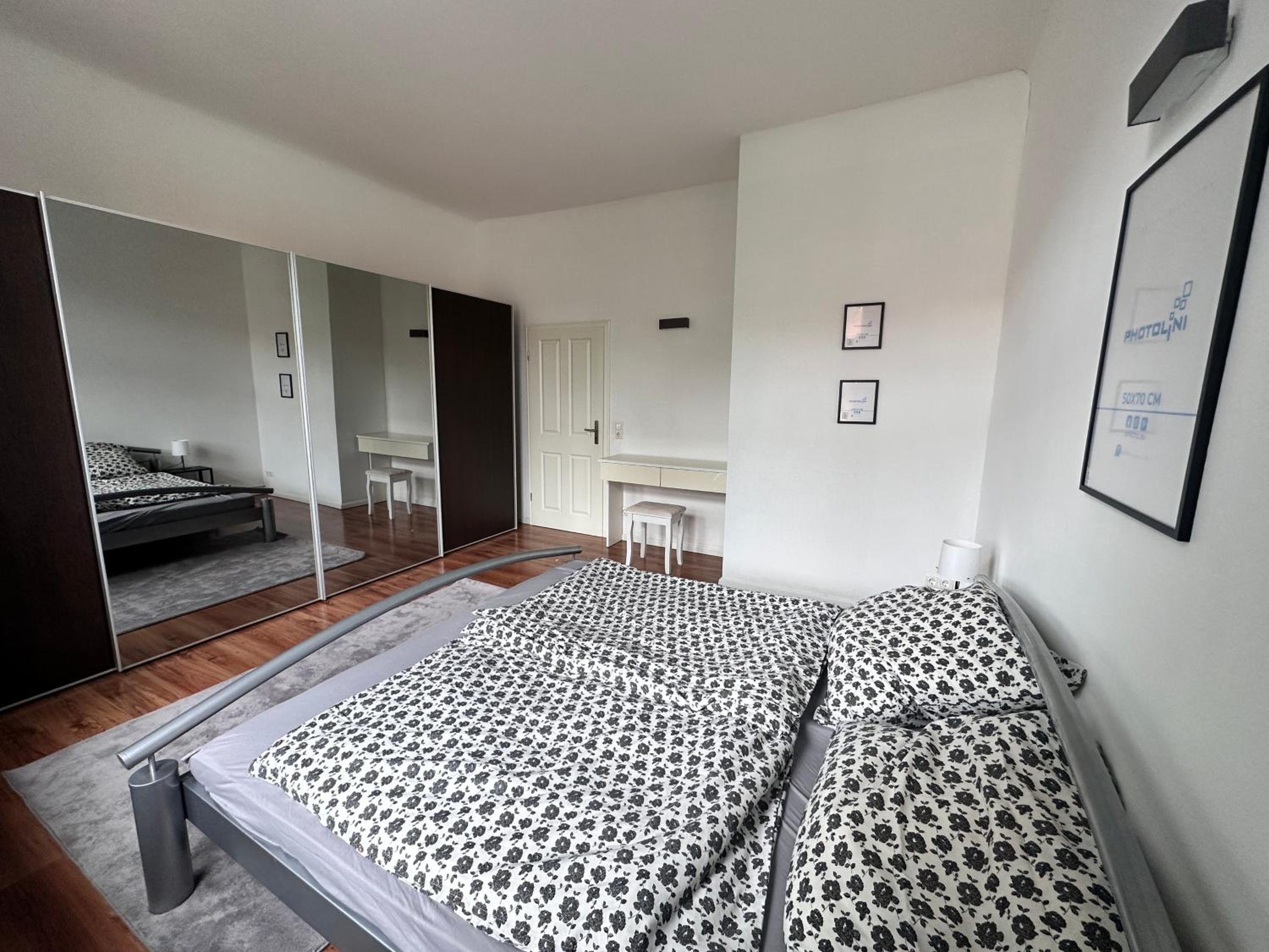 Apartment photo 3