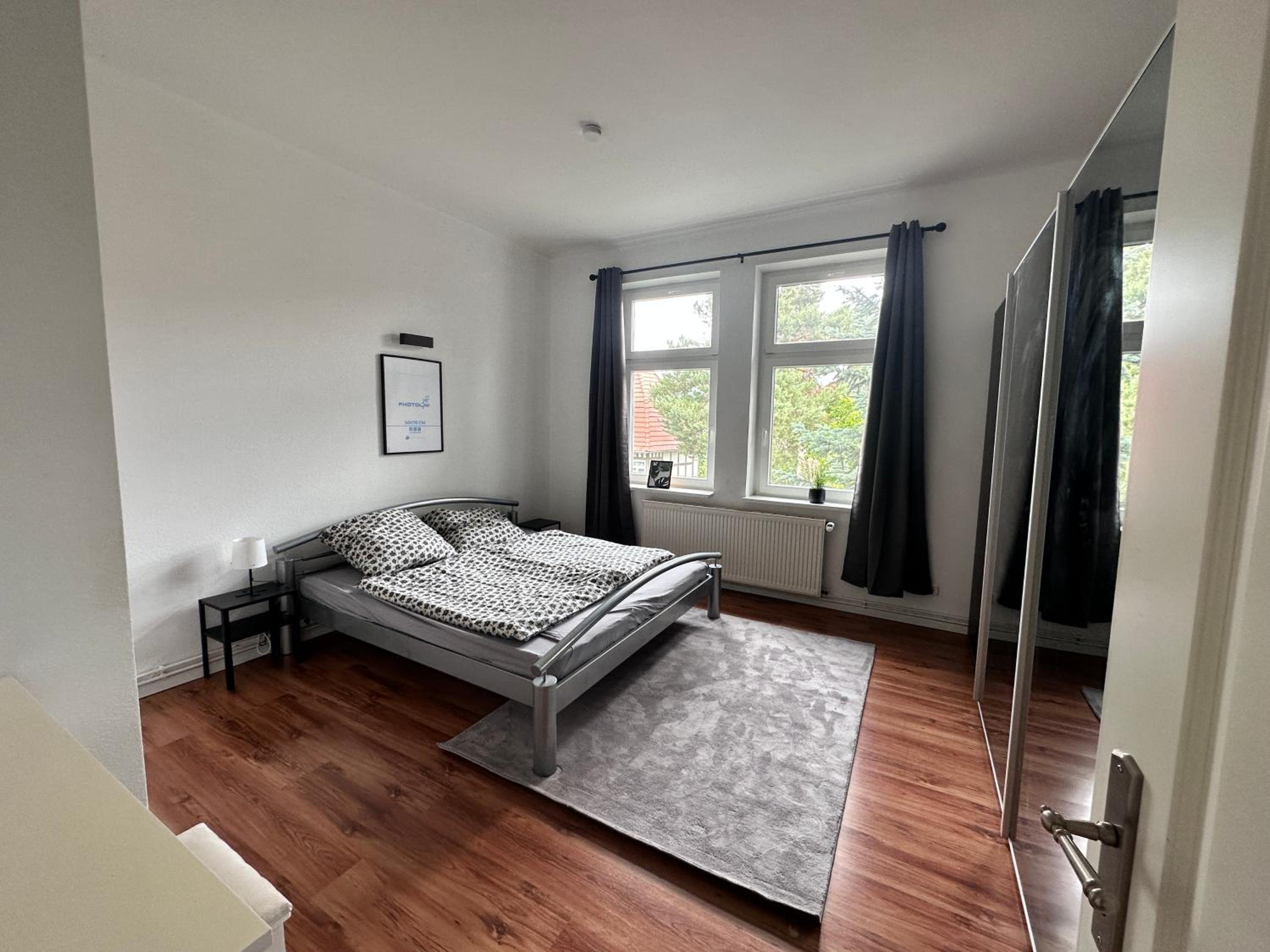 Apartment photo 2