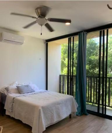 Three-Bedroom Villa photo 1