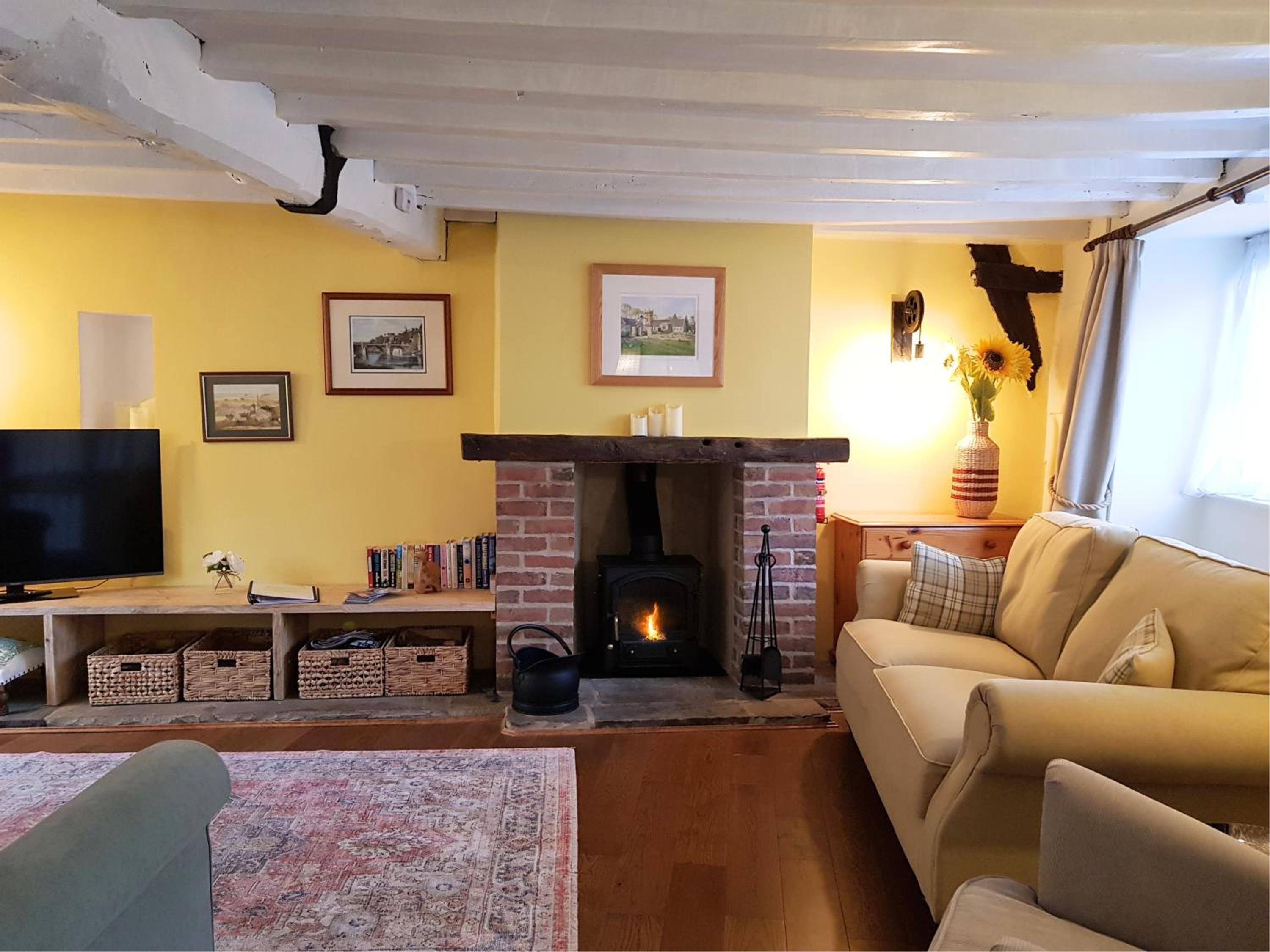 Three-Bedroom House photo 1