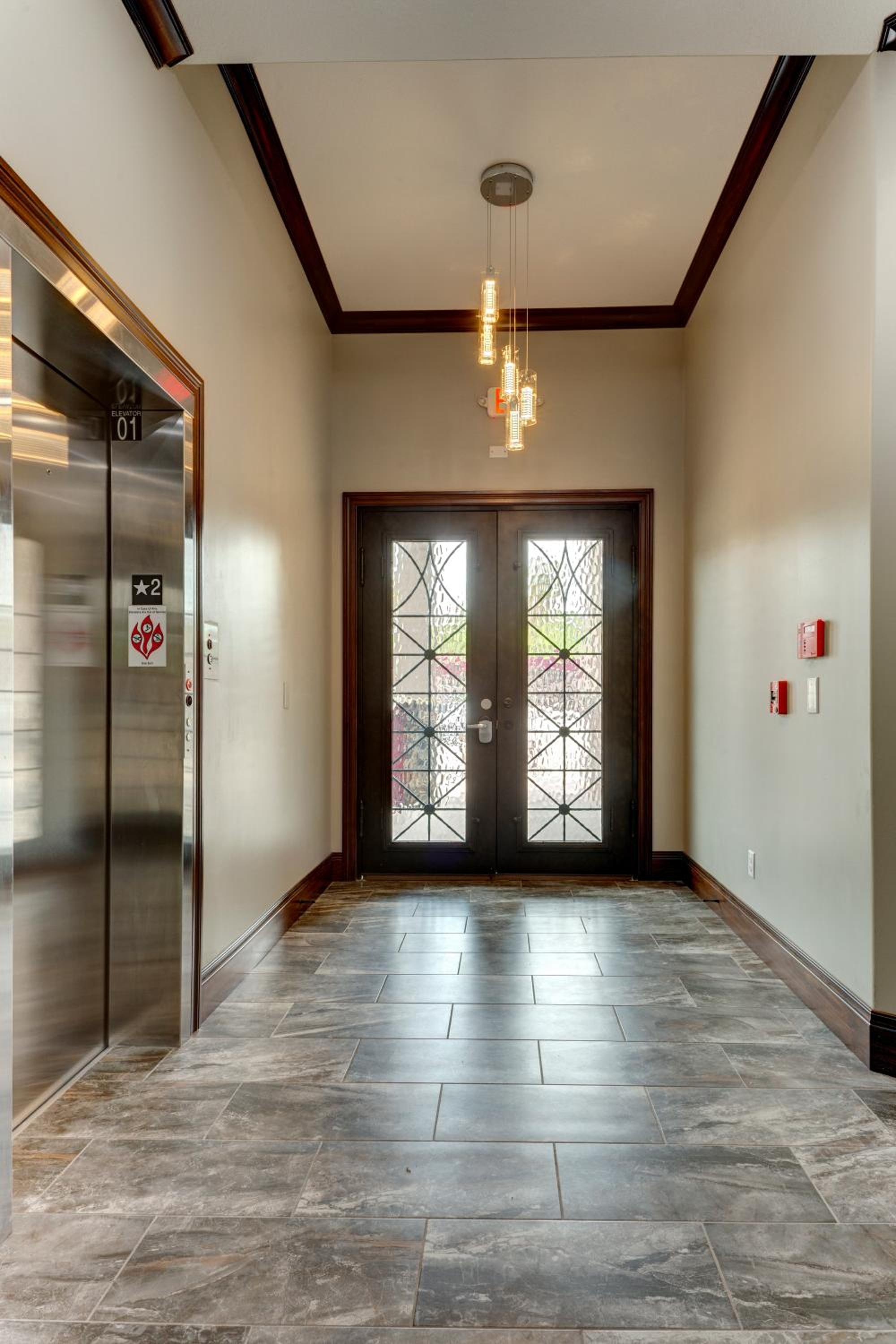 Townhouse Lakeview Executive Suite with Patio - Photo 10