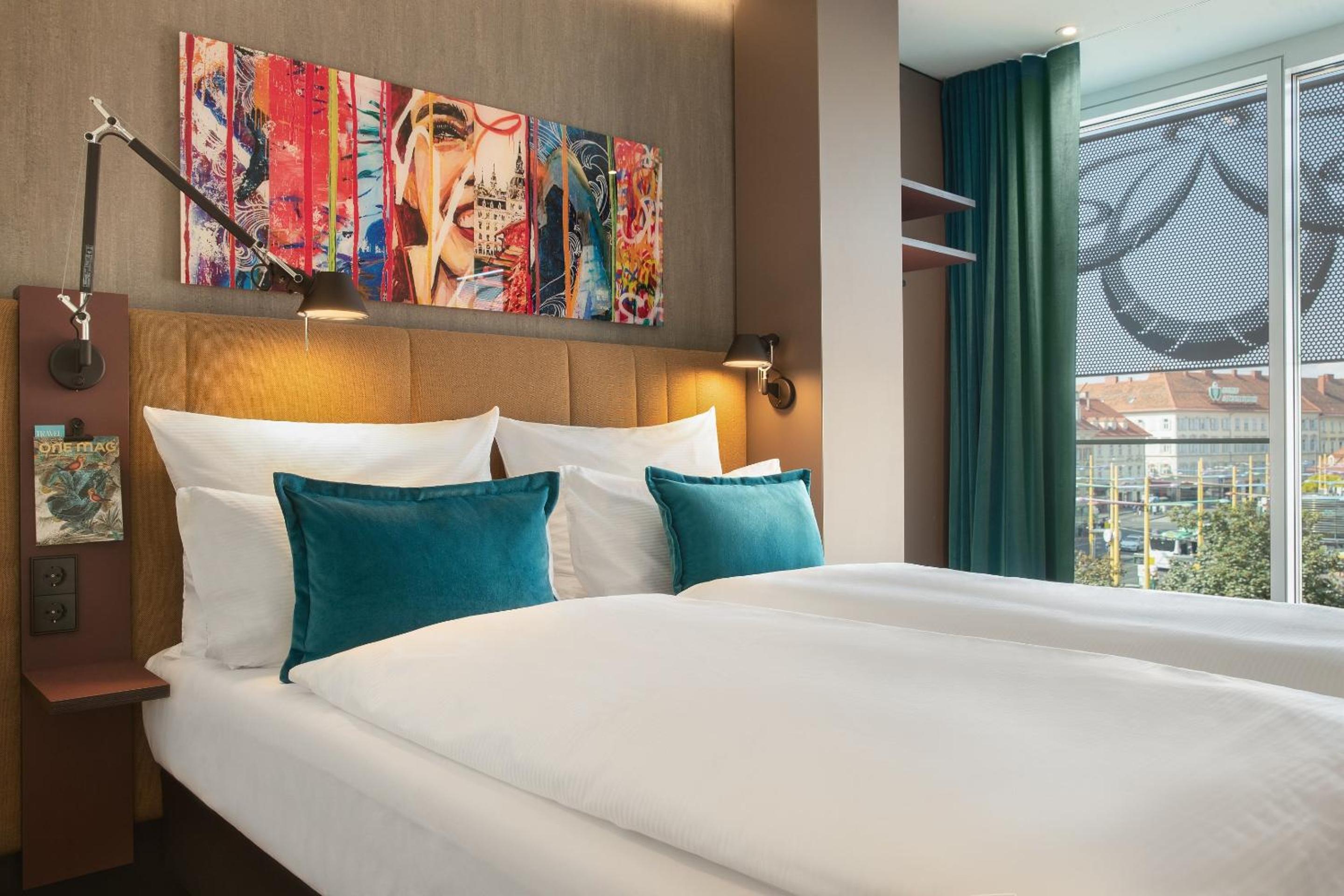 Standard King Room