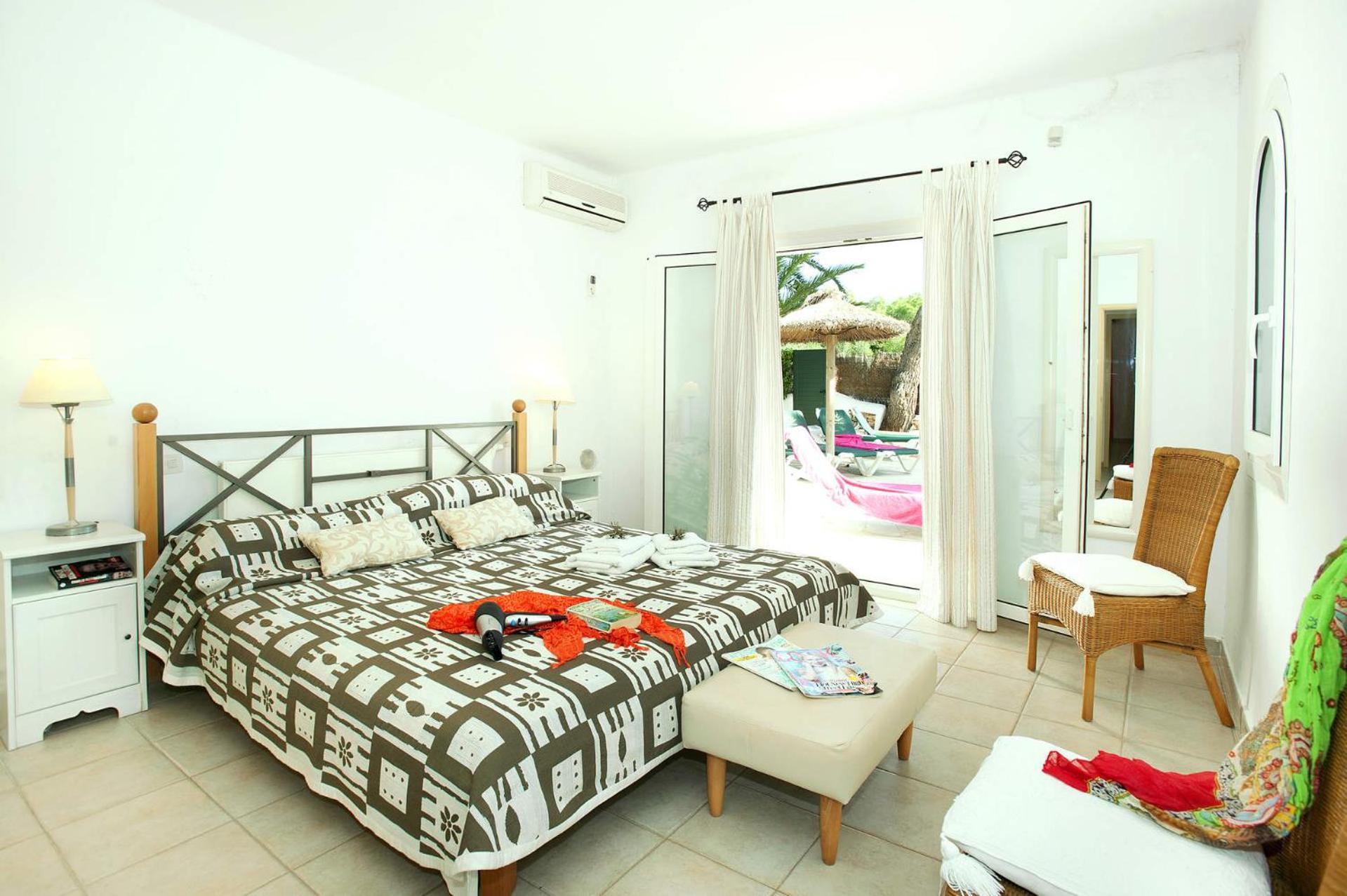 Villa de Tres Habitaciones
