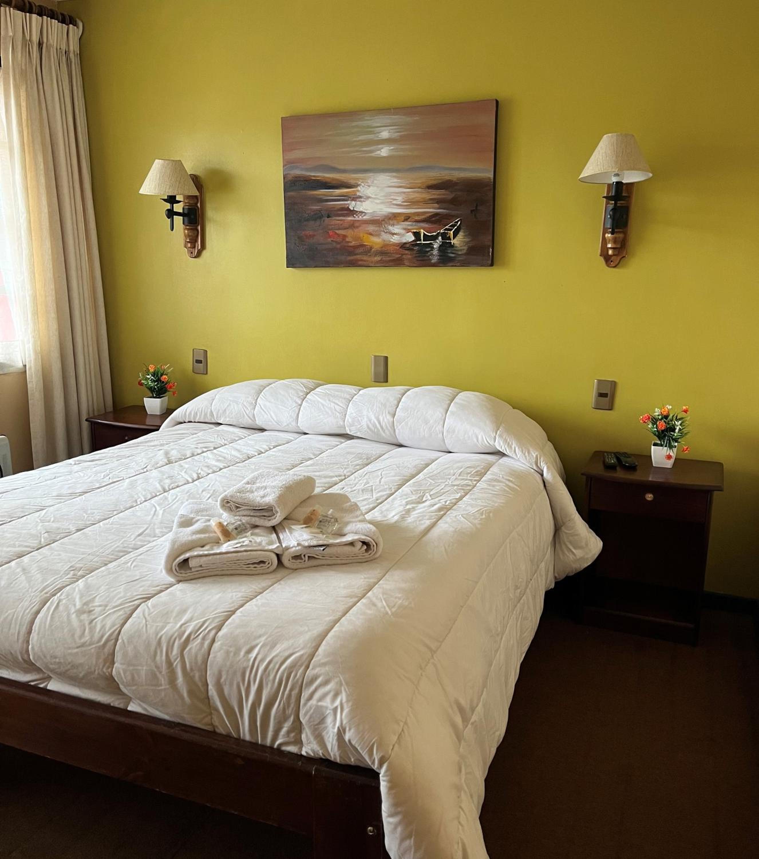 Quadruple Room with Bathroom photo 3