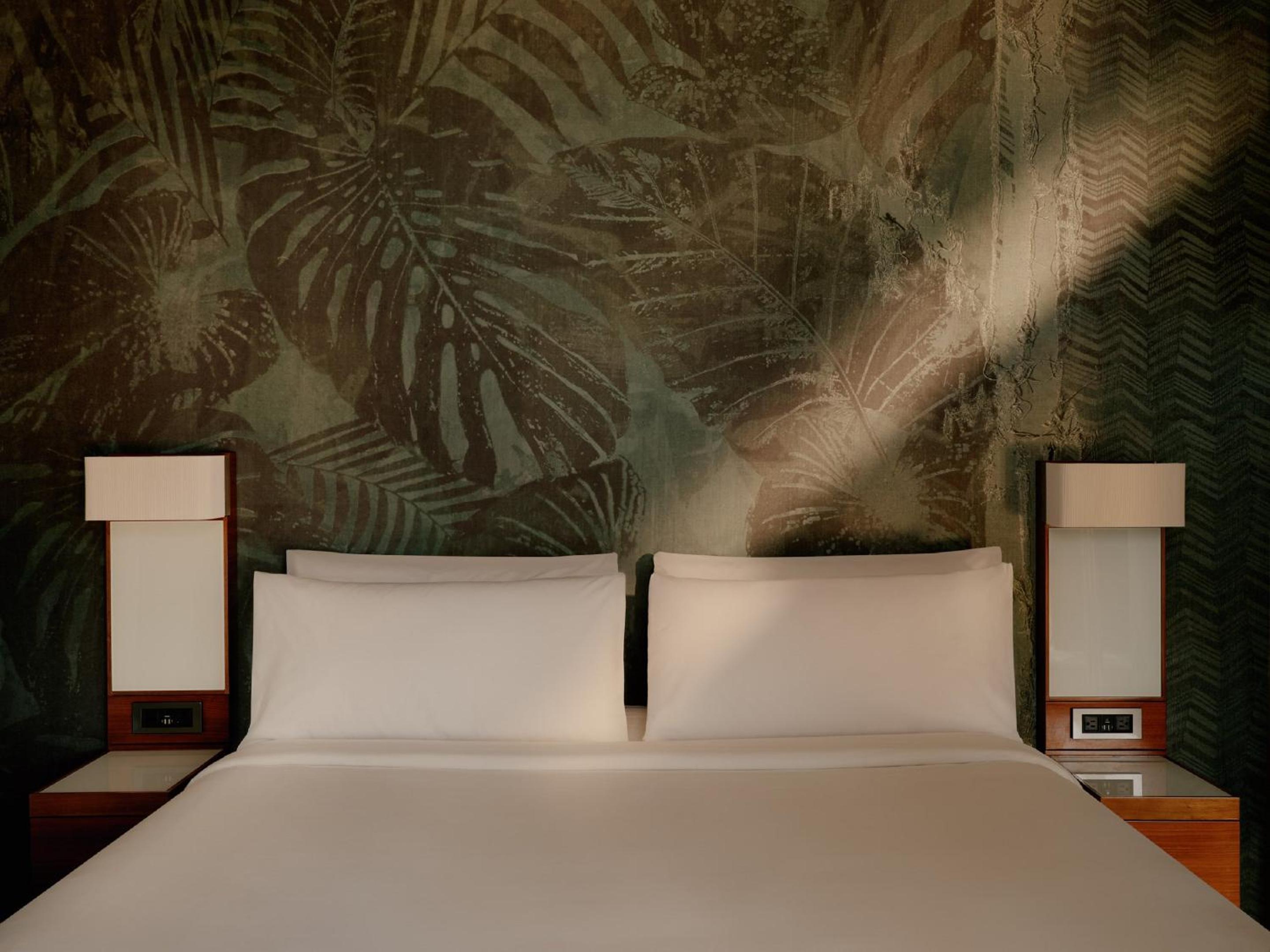 King Room with City View photo 2
