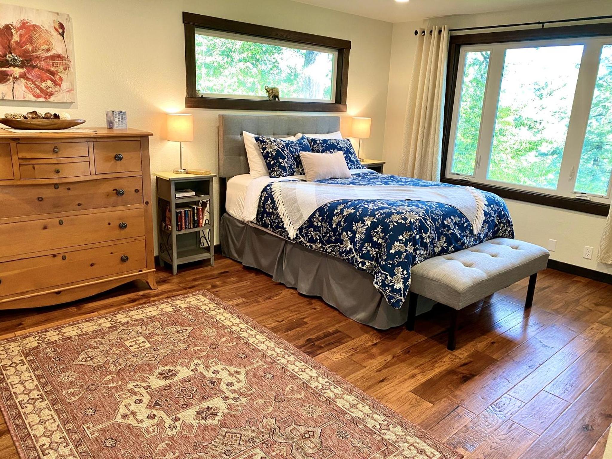 Three-Bedroom House photo 1