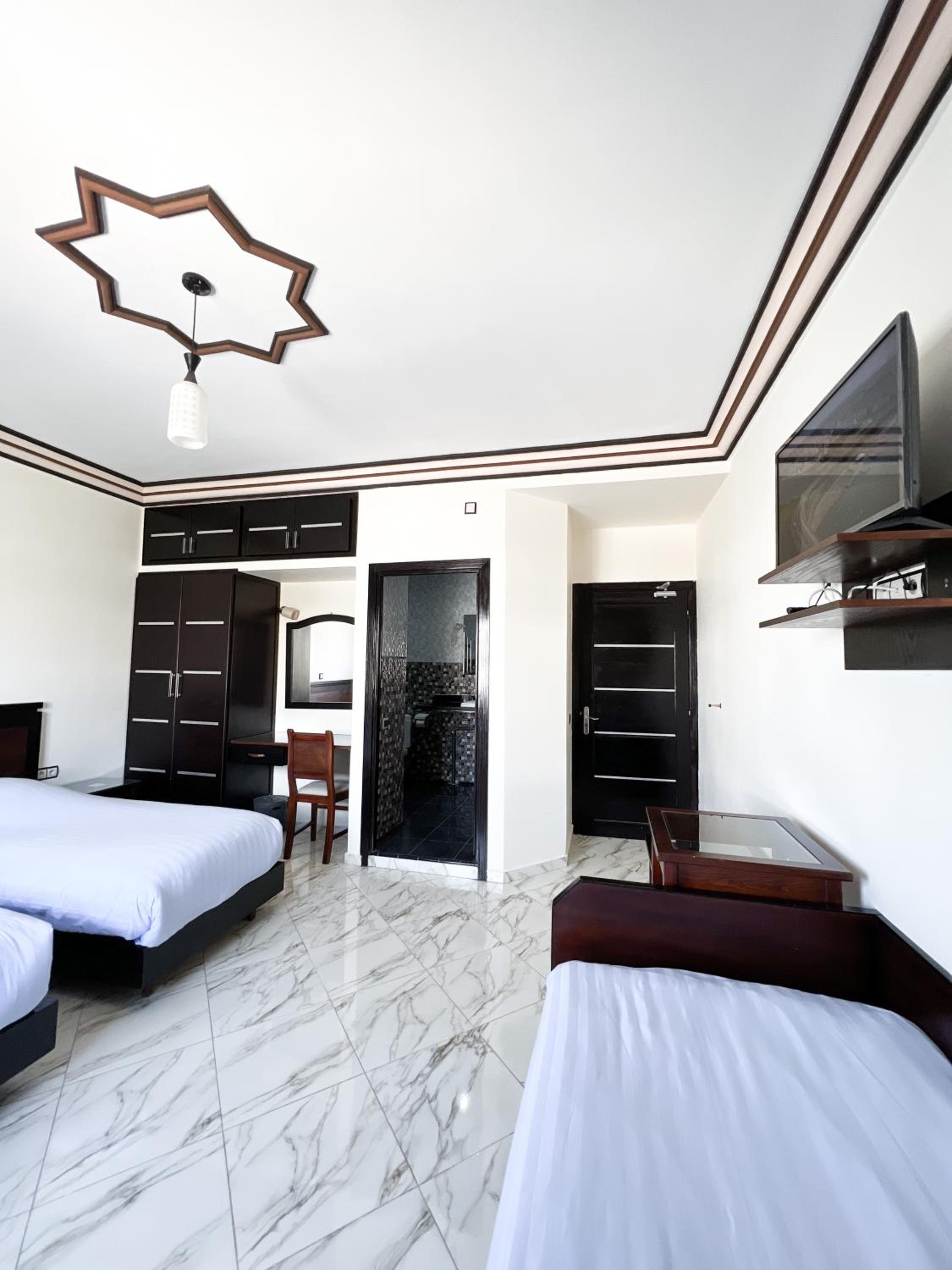 Triple Room with Shower - Photo 8