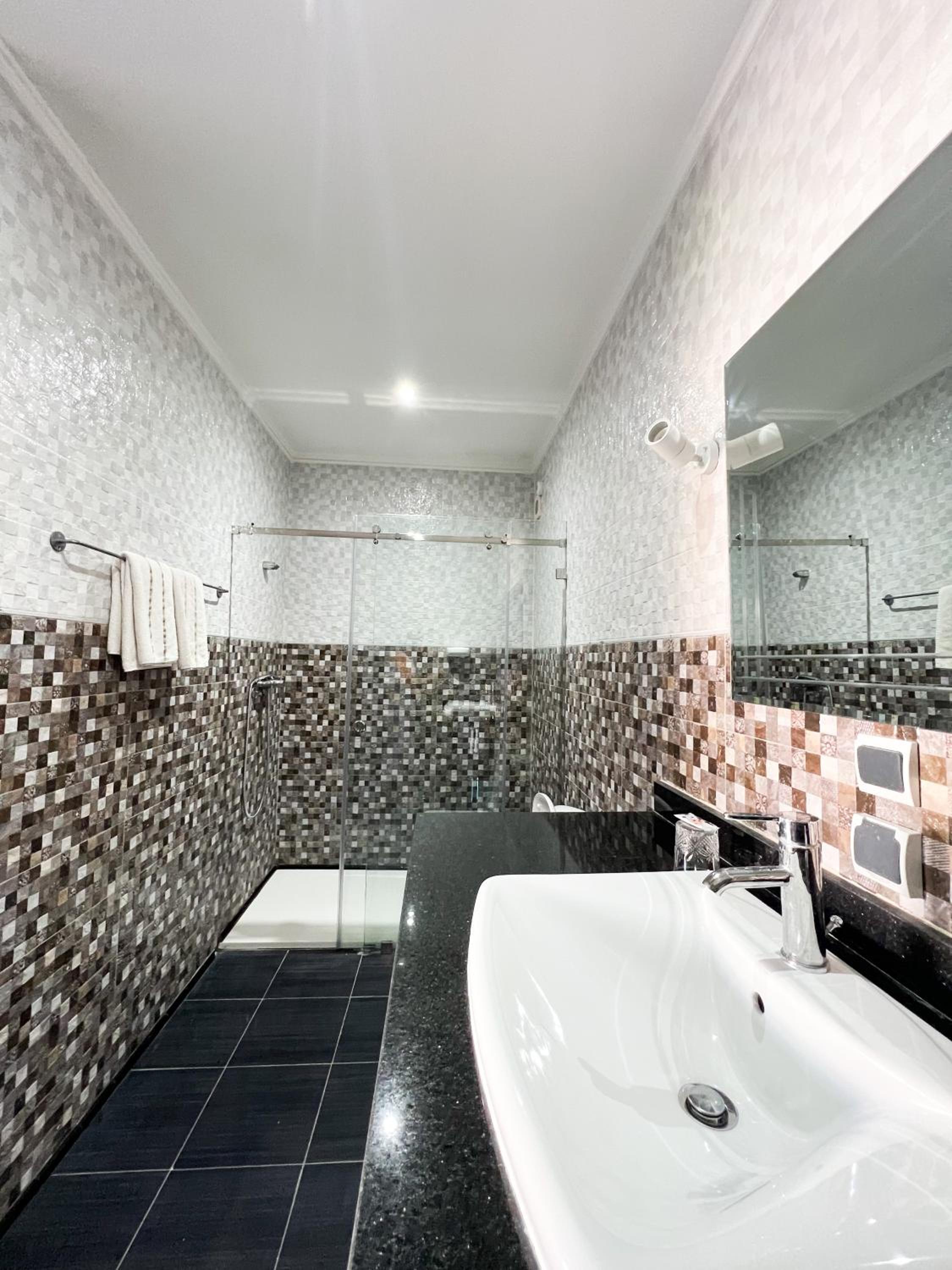 Triple Room with Shower - Photo 9